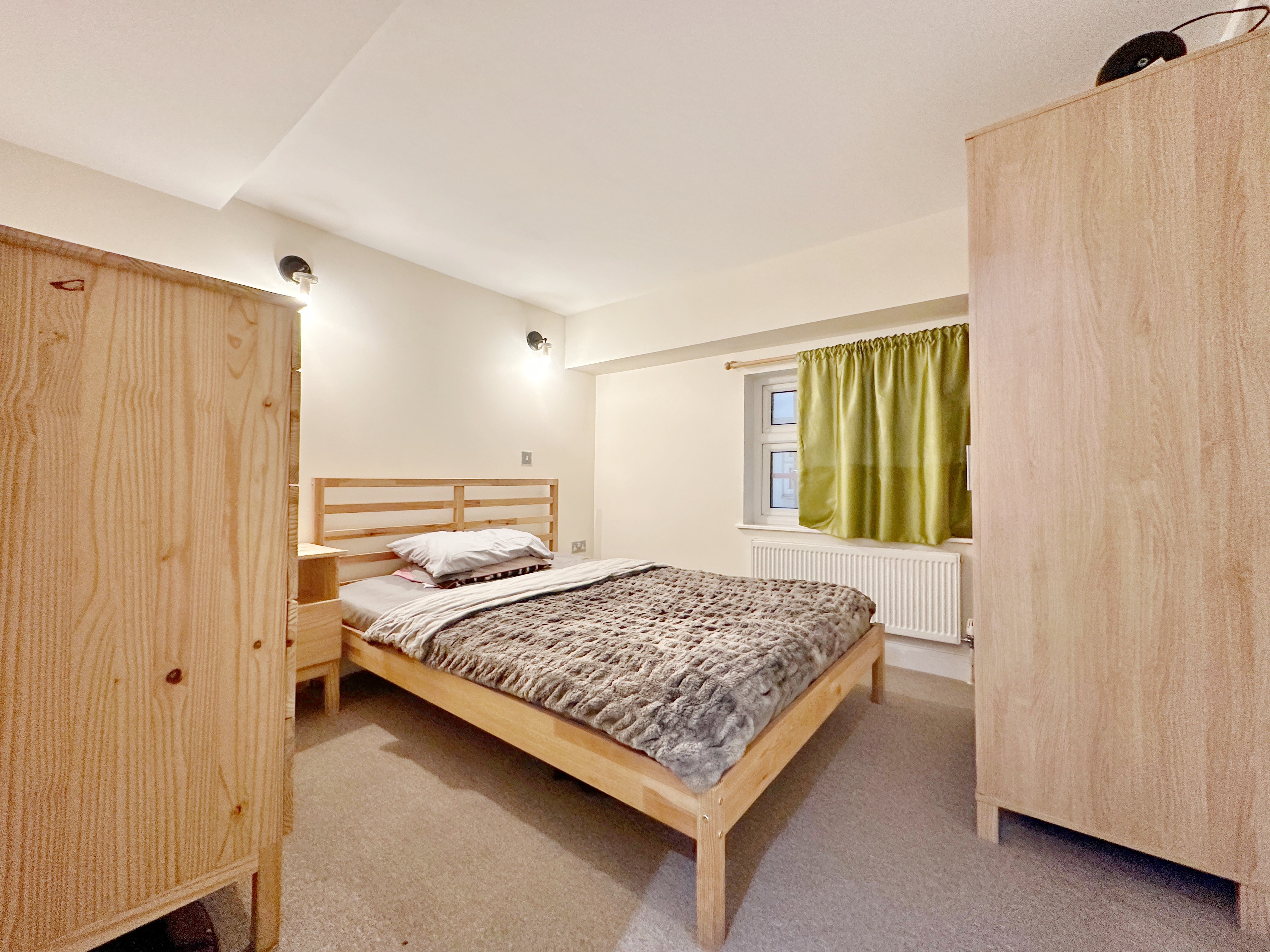 伦敦Cozy 3bedroom apartment near Elizabeth line 舒适3卧室公寓