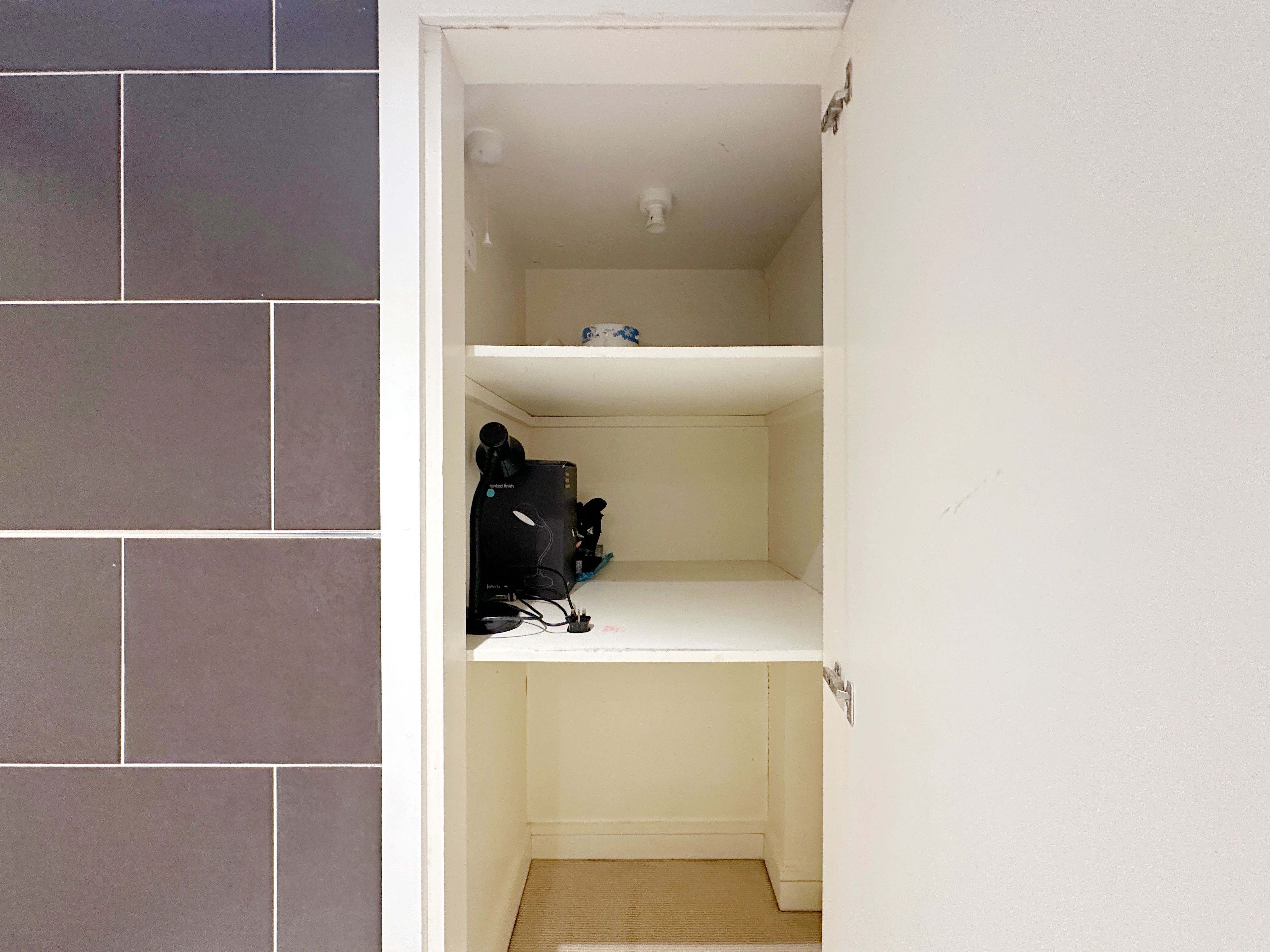 伦敦Cozy 3bedroom apartment near Elizabeth line 舒适3卧室公寓