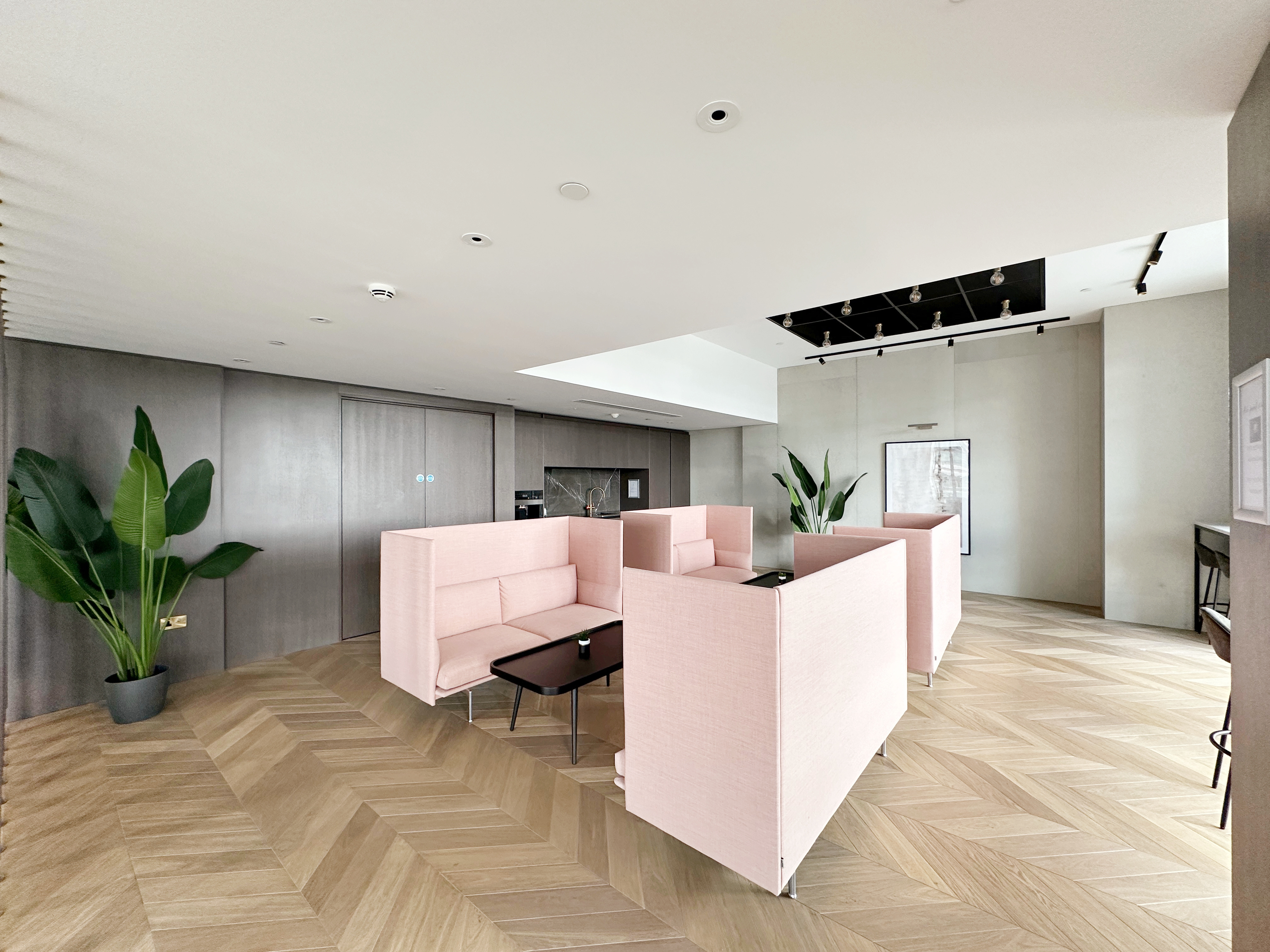 Lansha Group - UK Real Estate, UK Property Agency | One stop shop for buying and purchasing properties in the UK