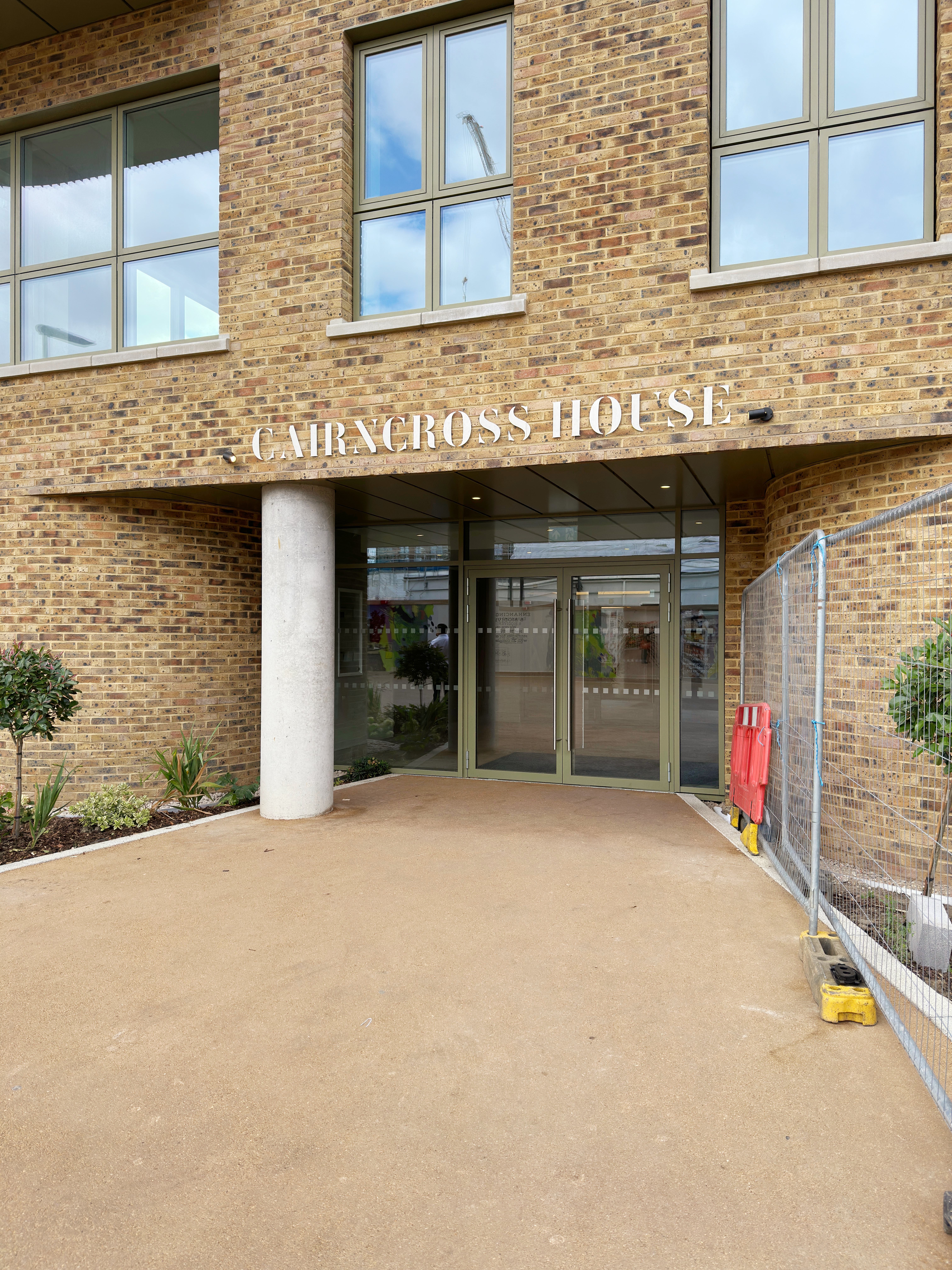 藍莎集團 - 英國樓盤、英國物業代理 | 英國買樓置業一站式服務