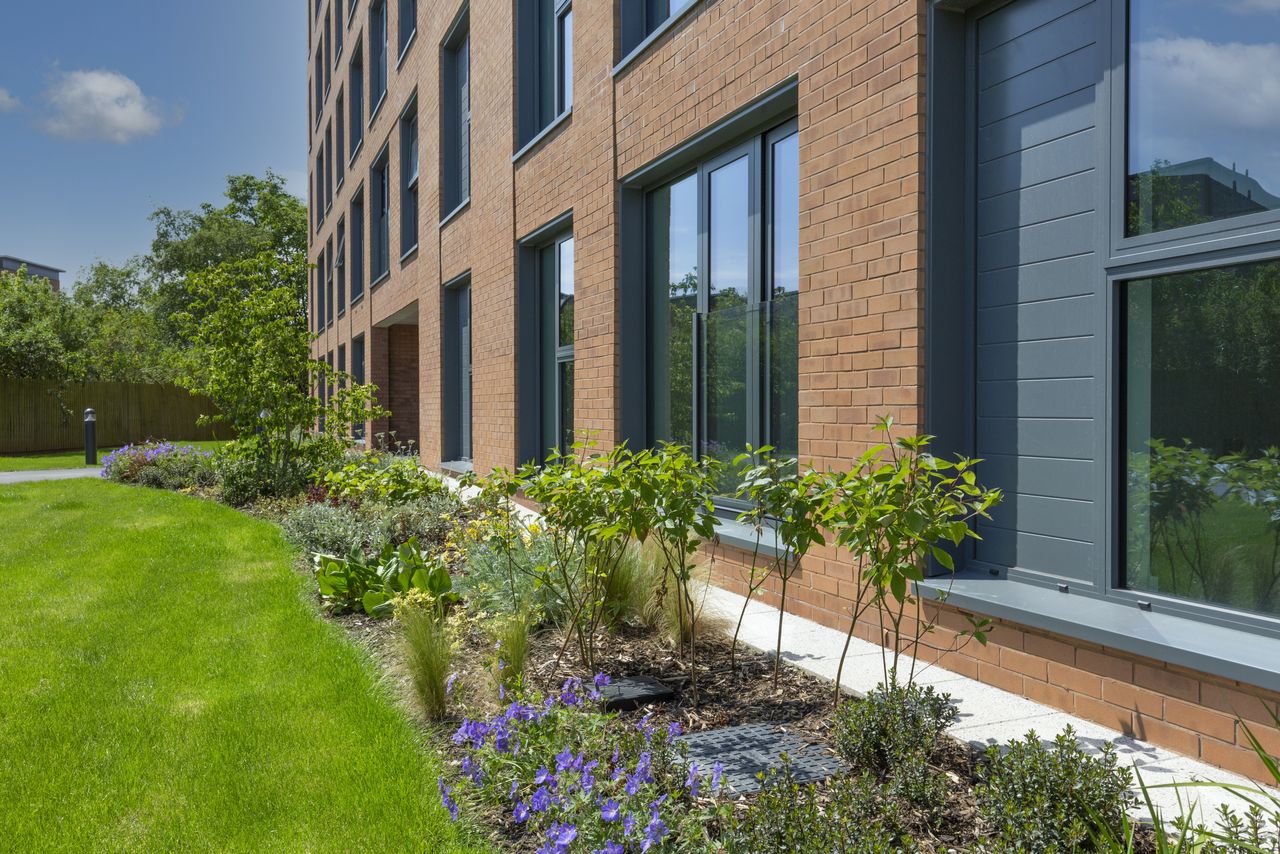 藍莎集團 | 英國置產一站式服務