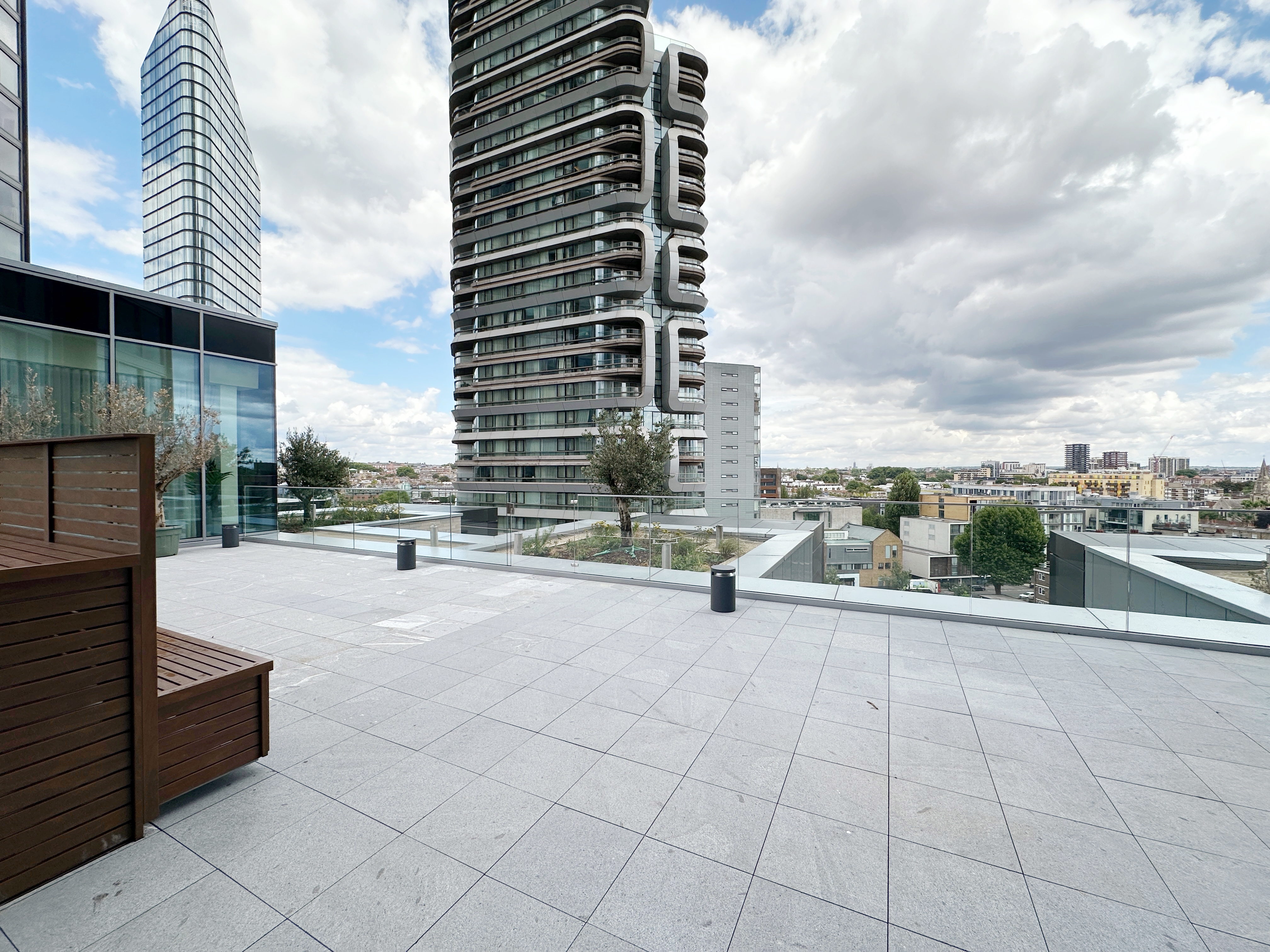 Lansha Group - UK Real Estate, UK Property Agency | One stop shop for buying and purchasing properties in the UK