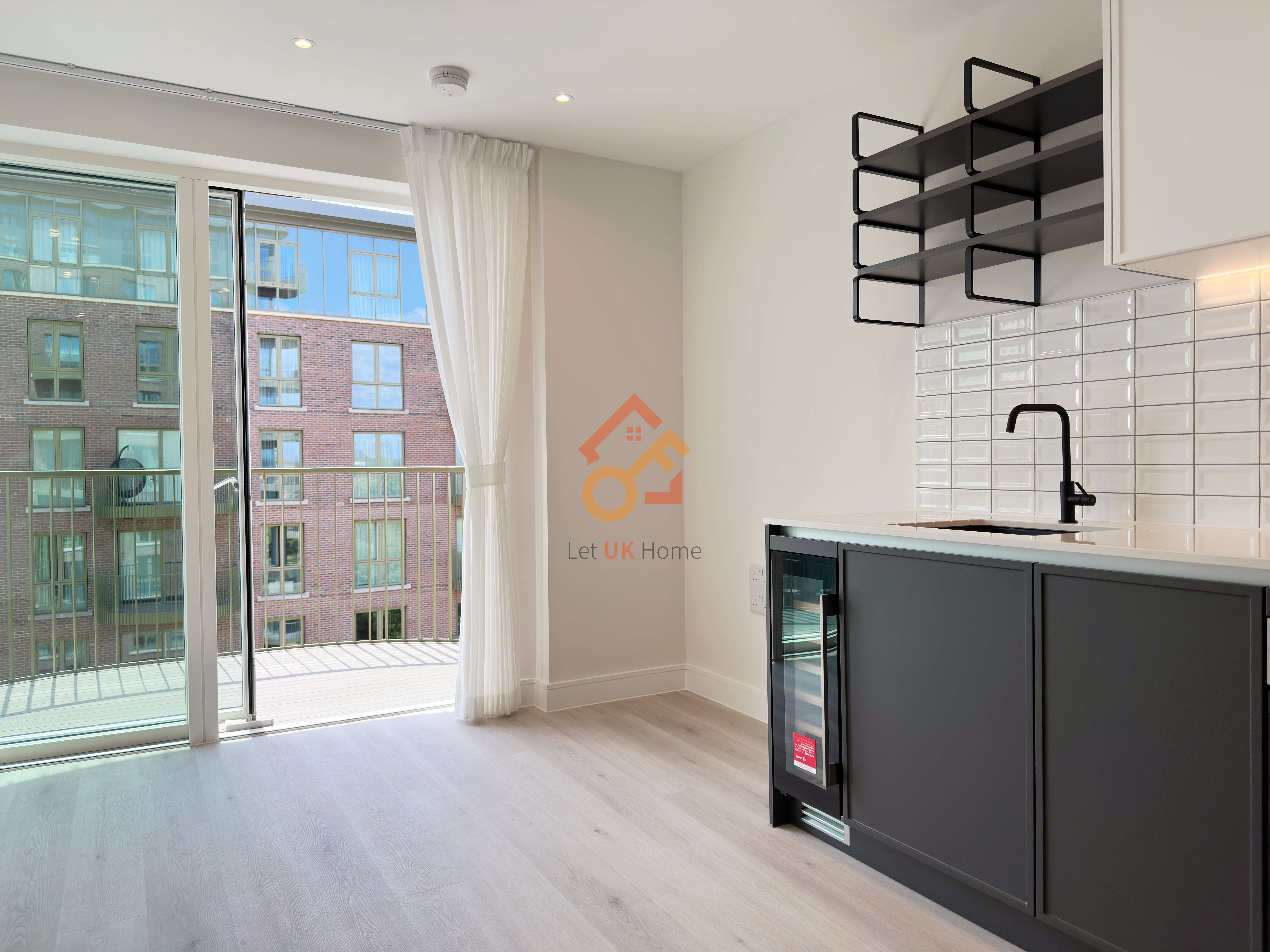 藍莎集團 | 英國置產一站式服務