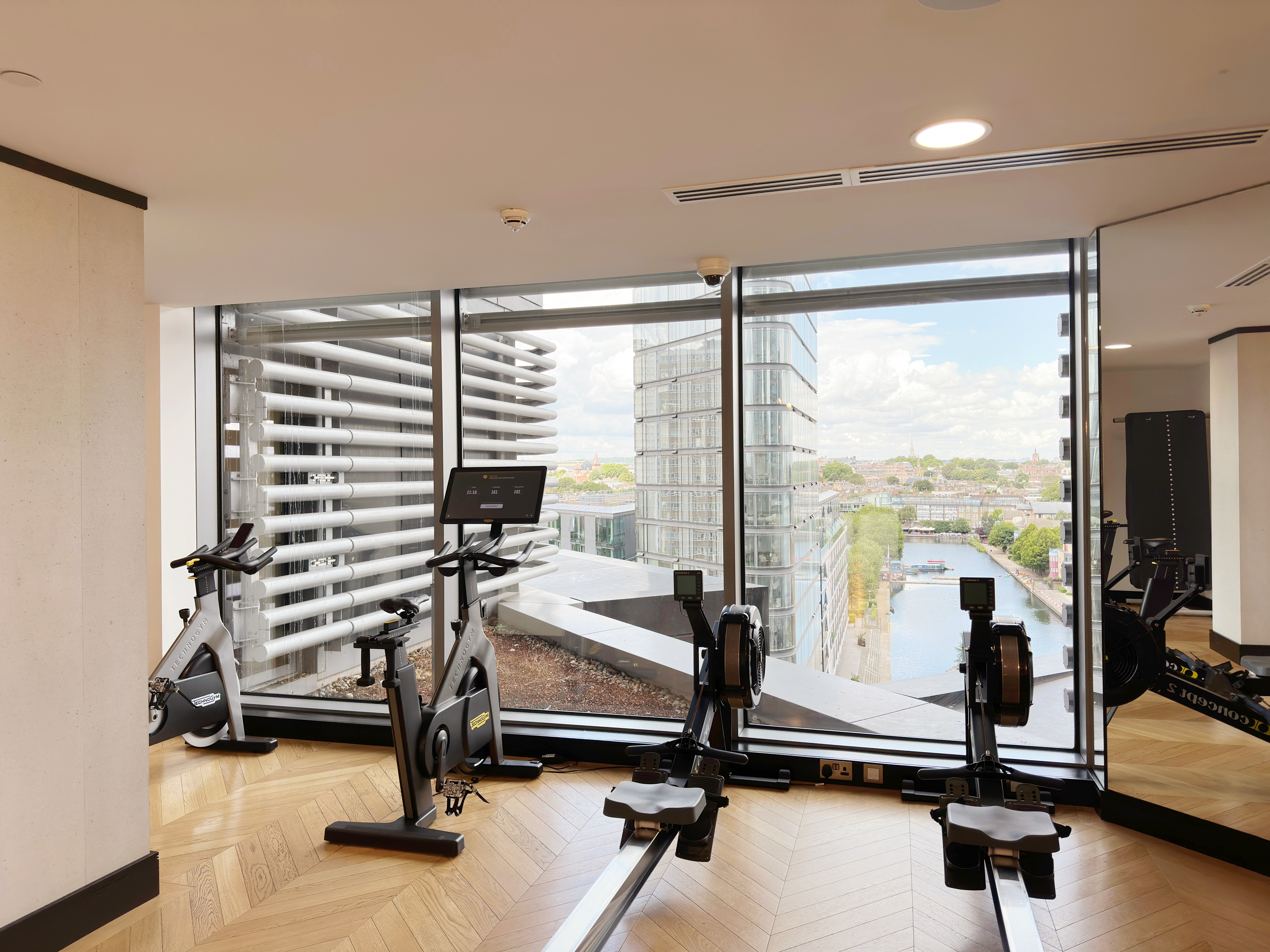 Lansha Group - UK Real Estate, UK Property Agency | One stop shop for buying and purchasing properties in the UK