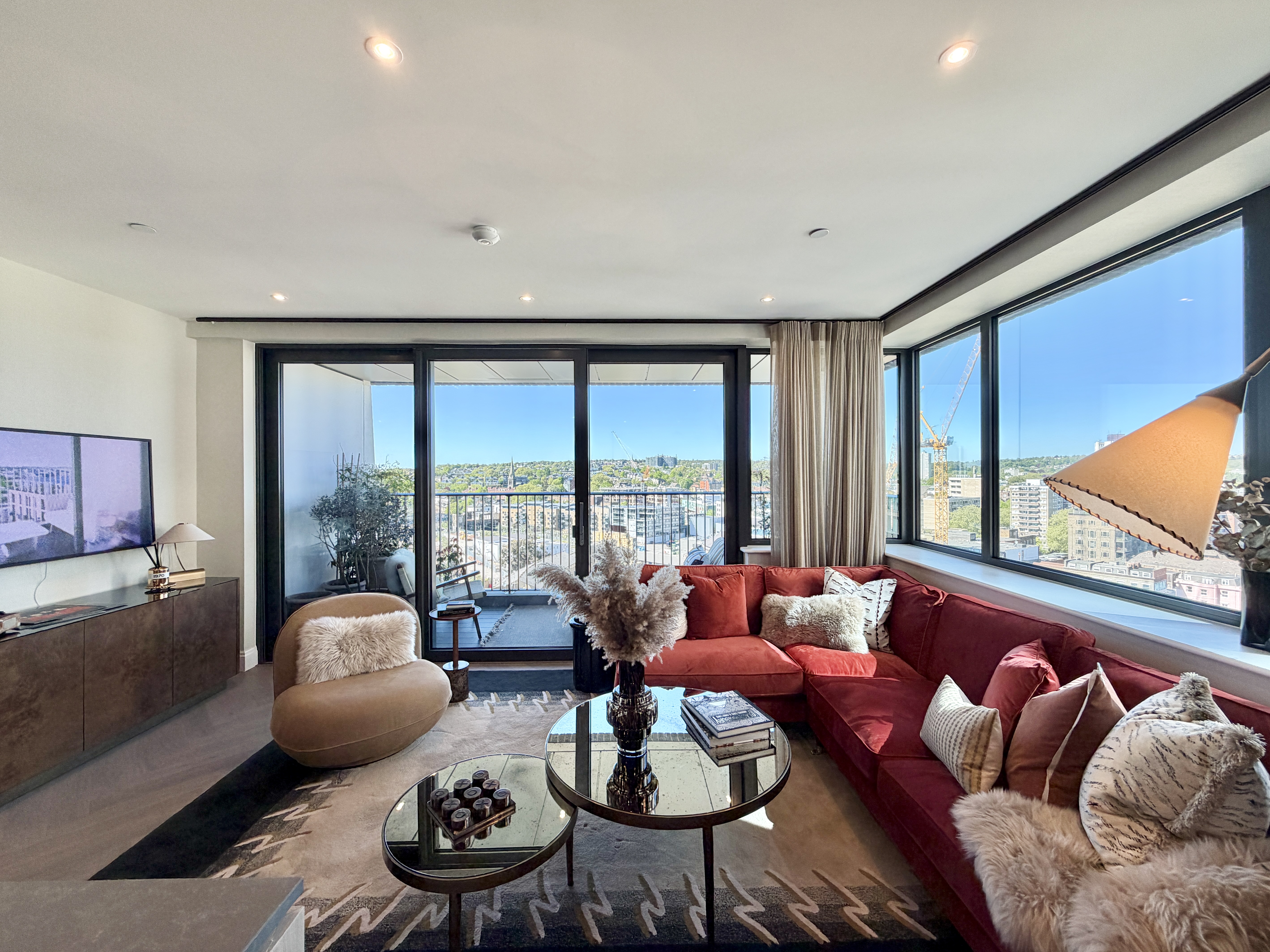 Lansha Group - UK Real Estate, UK Property Agency | One stop shop for buying and purchasing properties in the UK