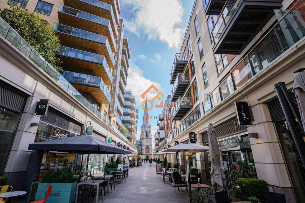 Lansha Group - UK Real Estate, UK Property Agency | One stop shop for buying and purchasing properties in the UK