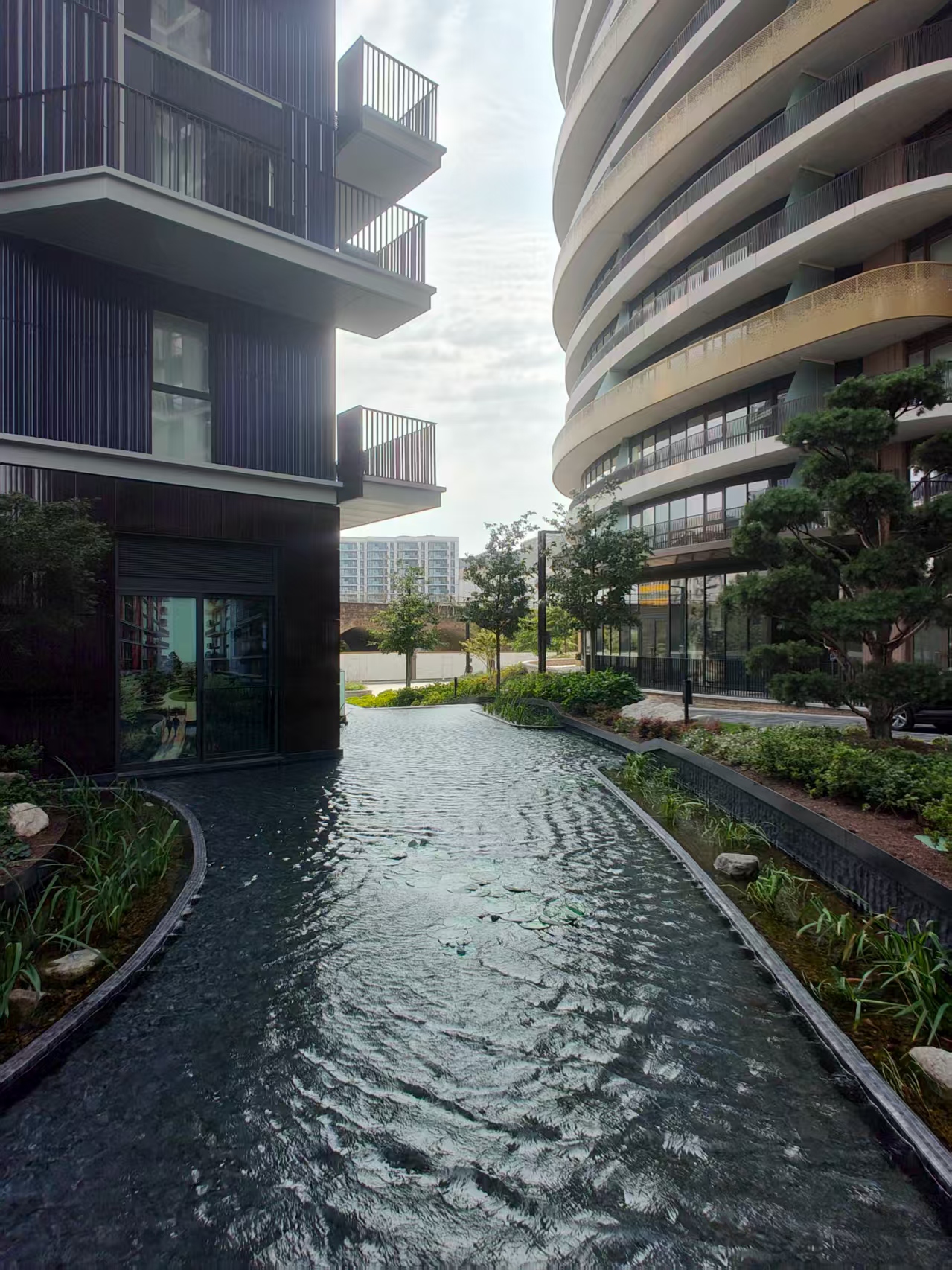 Lansha Group - UK Real Estate, UK Property Agency | One stop shop for buying and purchasing properties in the UK