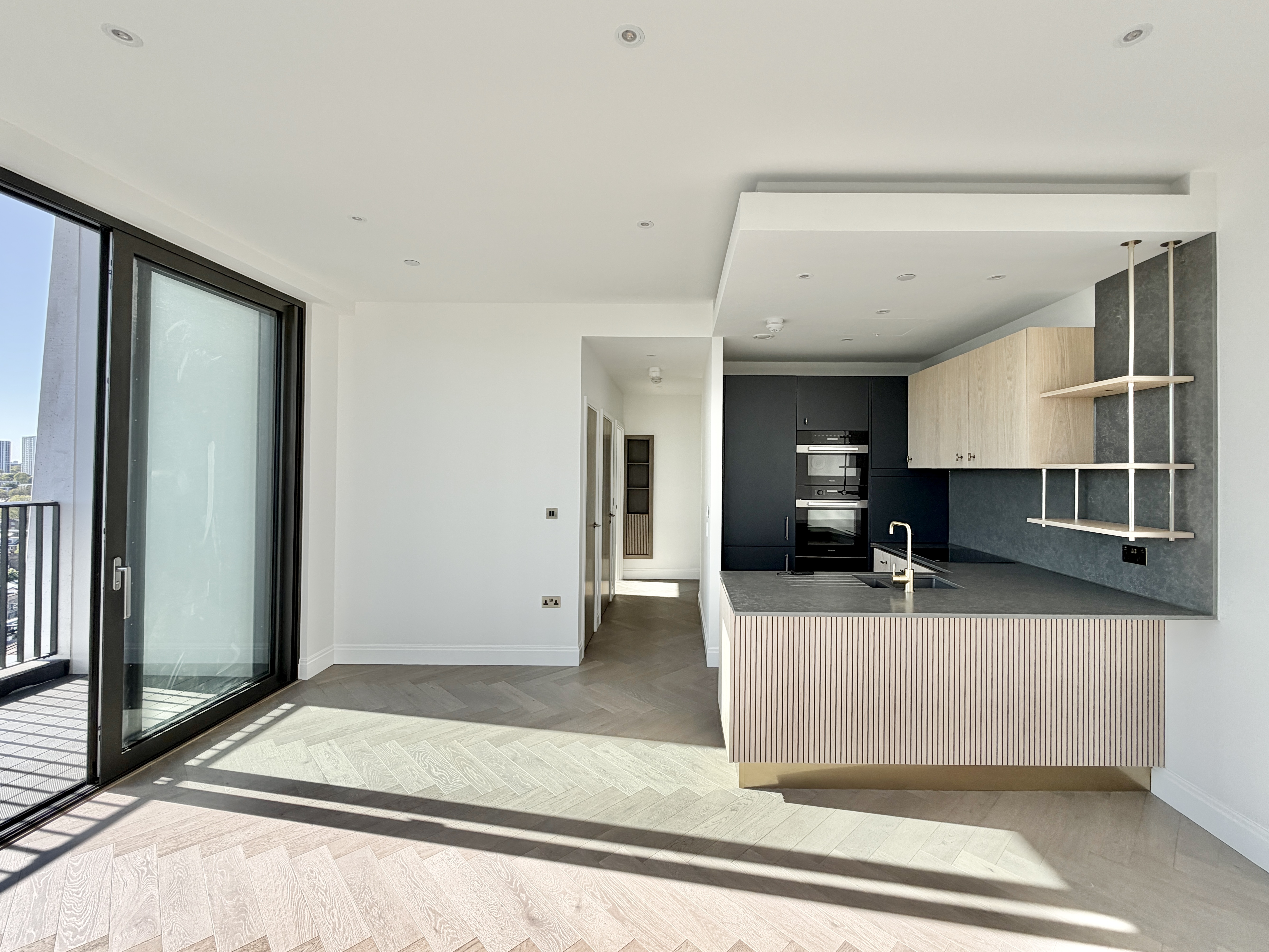 Lansha Group - UK Real Estate, UK Property Agency | One stop shop for buying and purchasing properties in the UK