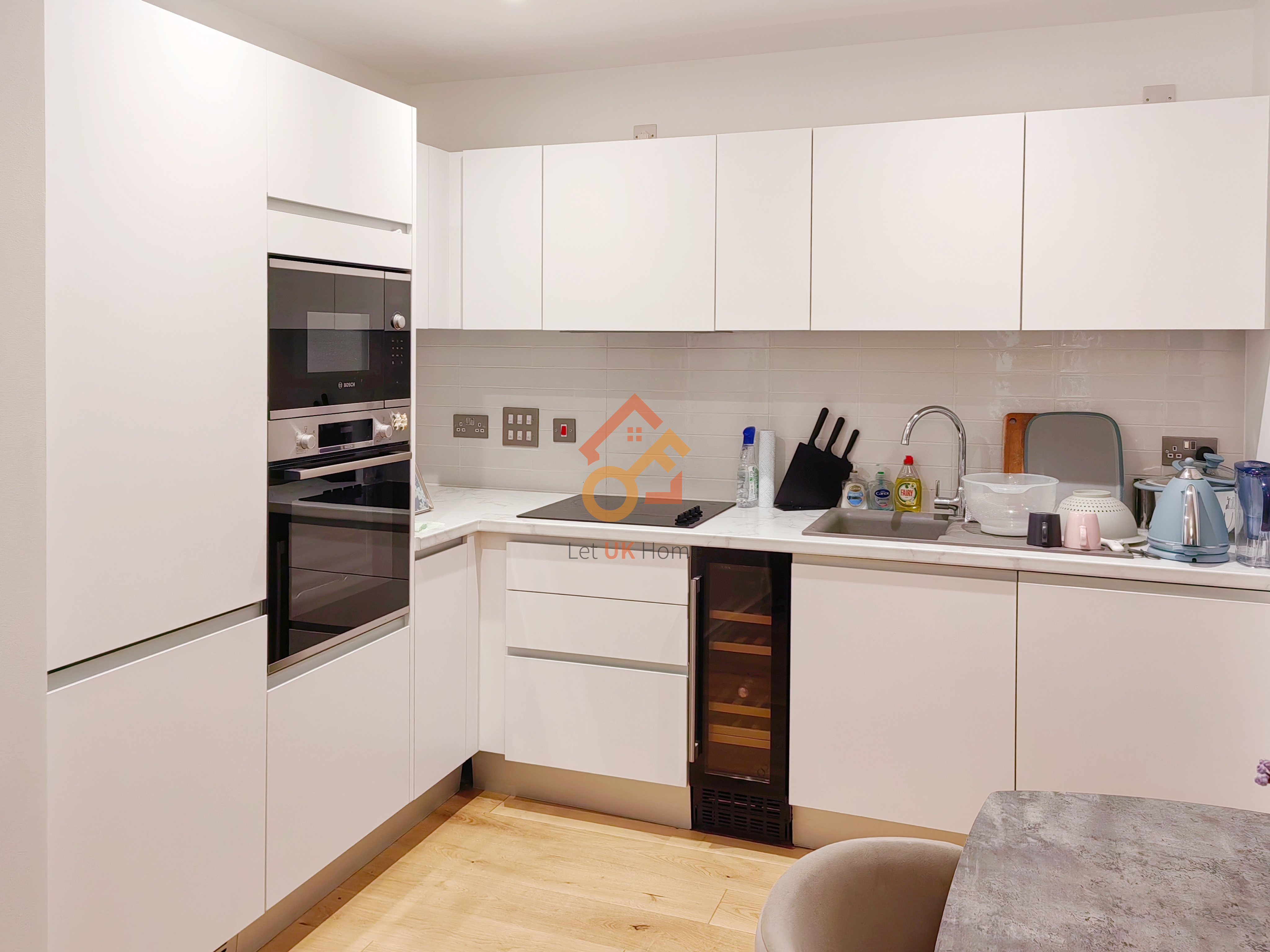 Lansha Group - UK Real Estate, UK Property Agency | One stop shop for buying and purchasing properties in the UK