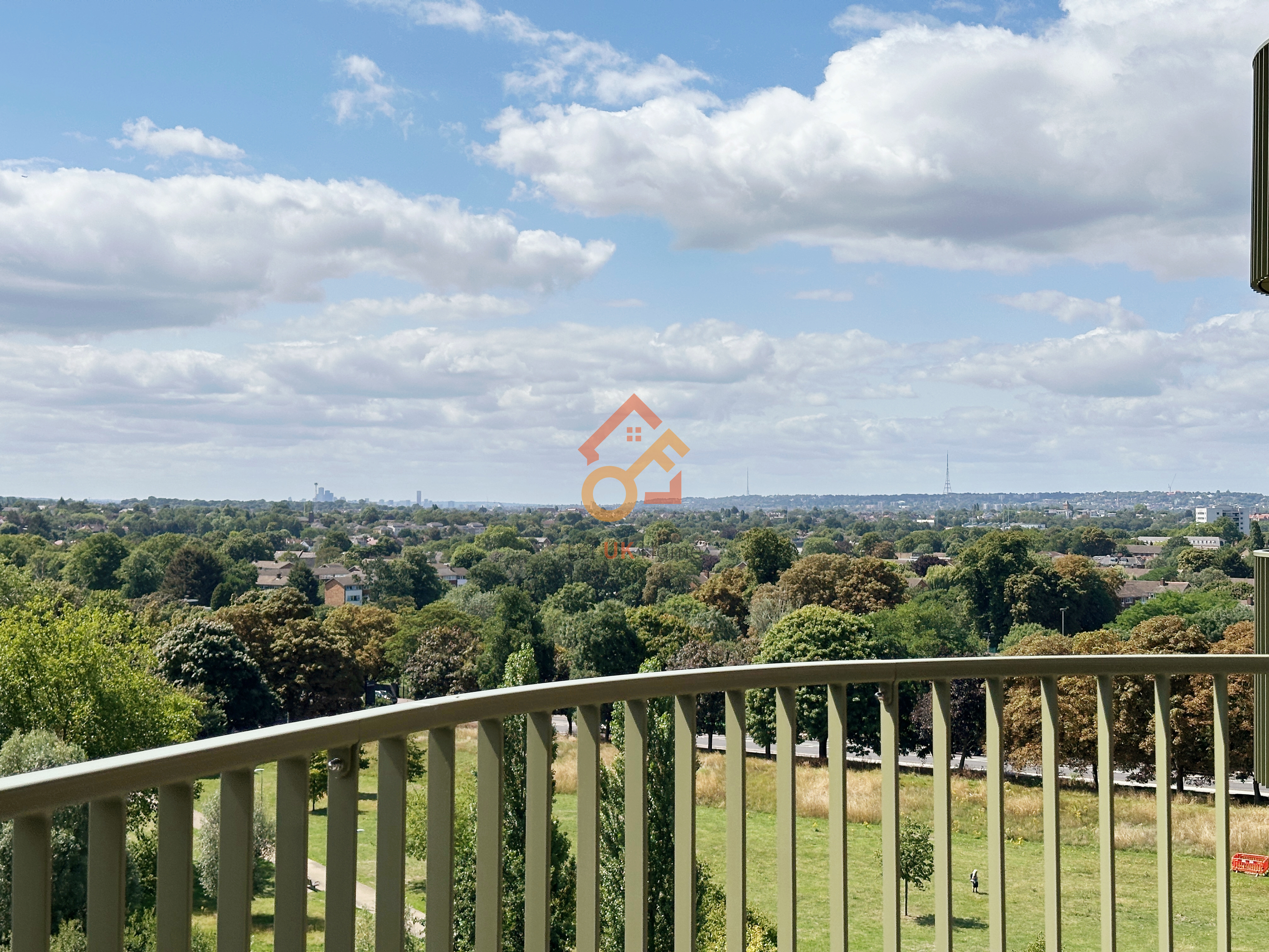 藍莎集團 | 英國置產一站式服務