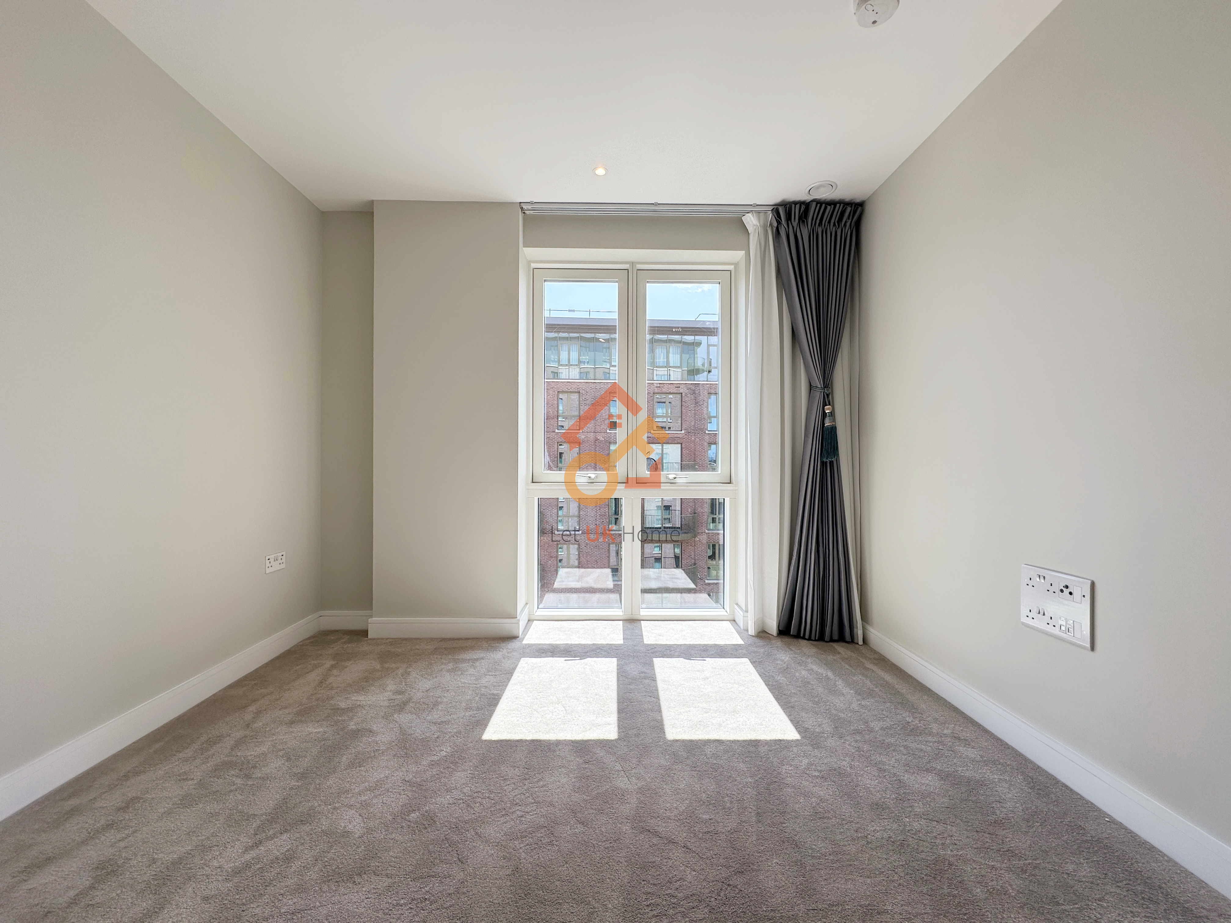 藍莎集團 | 英國置產一站式服務