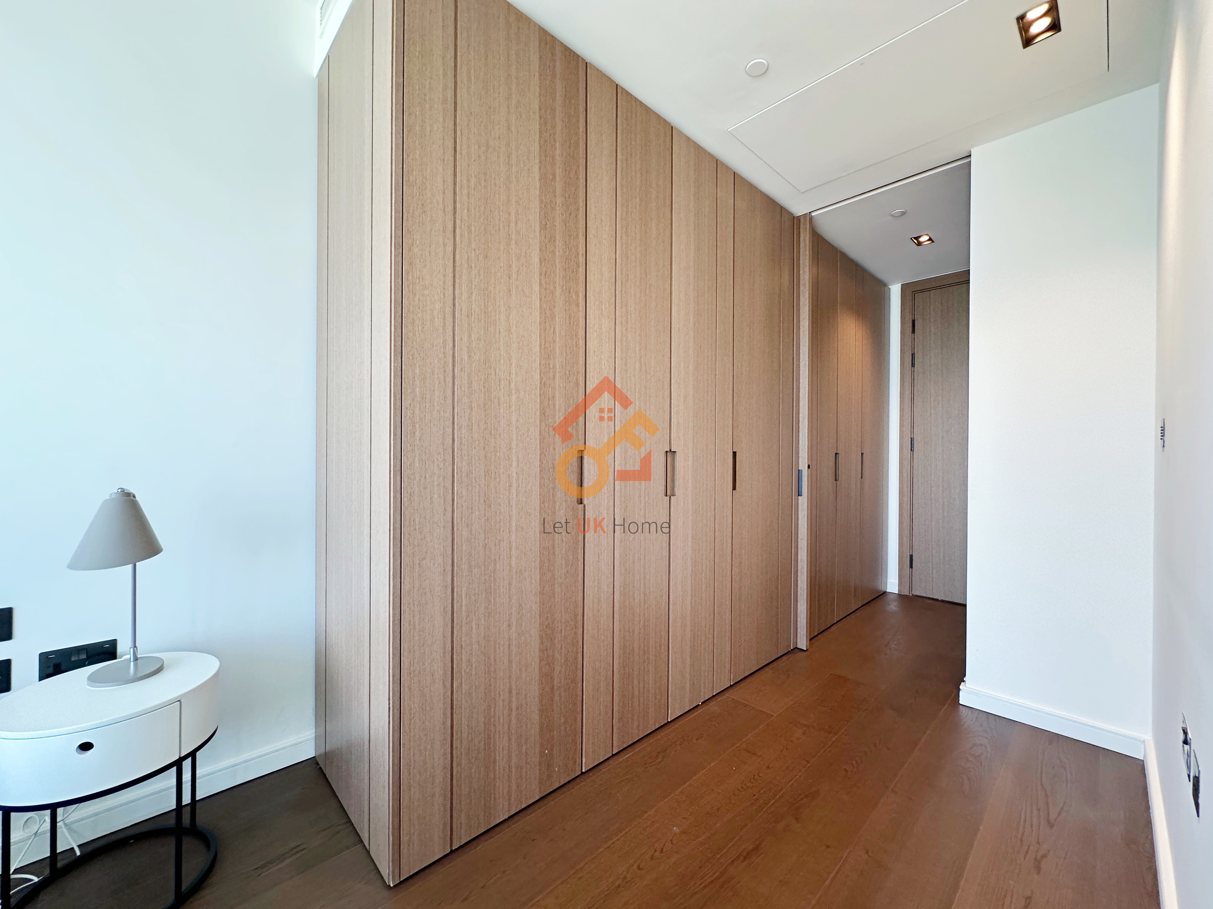 藍莎集團 | 英國置產一站式服務