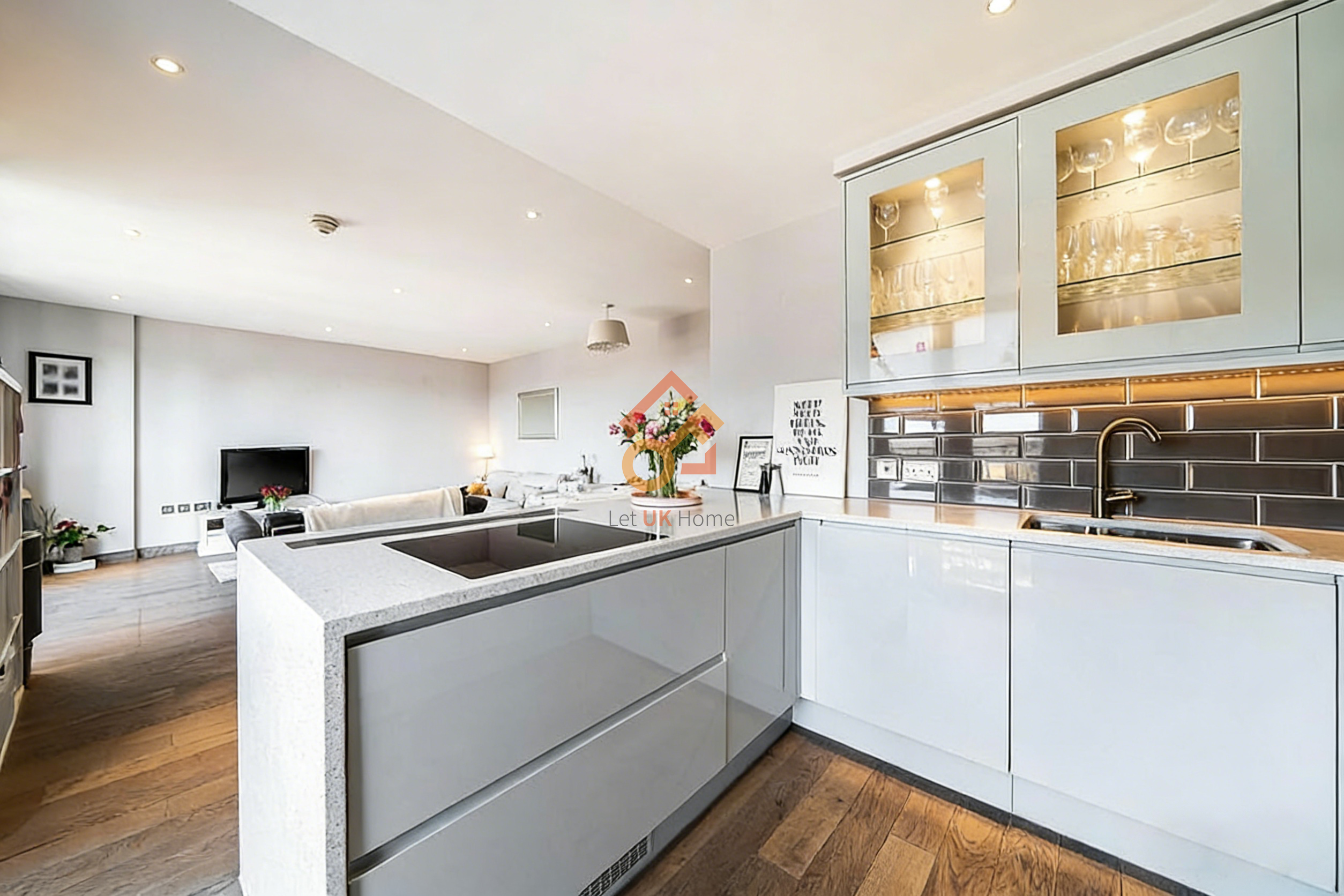 藍莎集團 - 英國樓盤、英國物業代理 | 英國買樓置業一站式服務