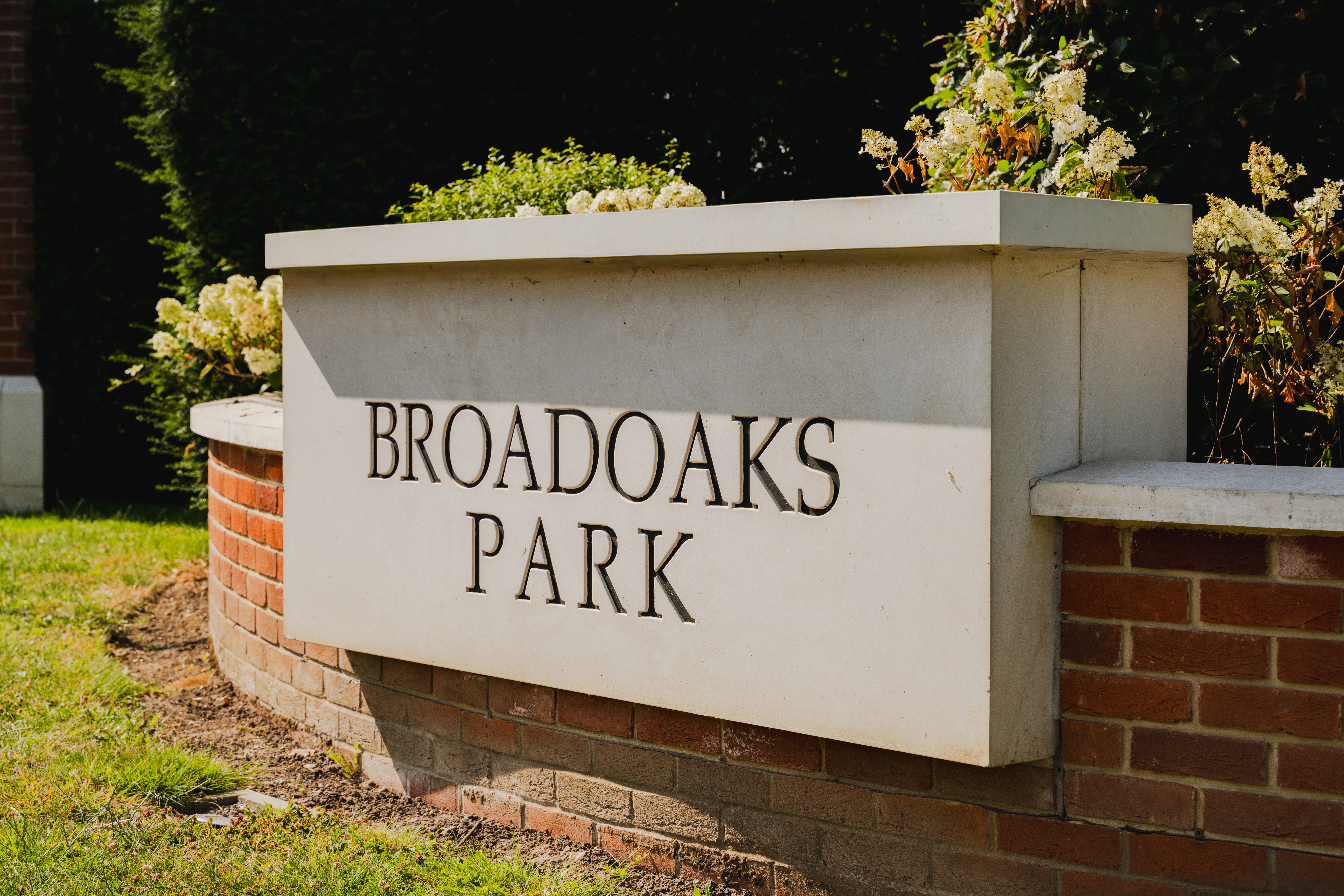 萨里·Broadoaks Park 外立面