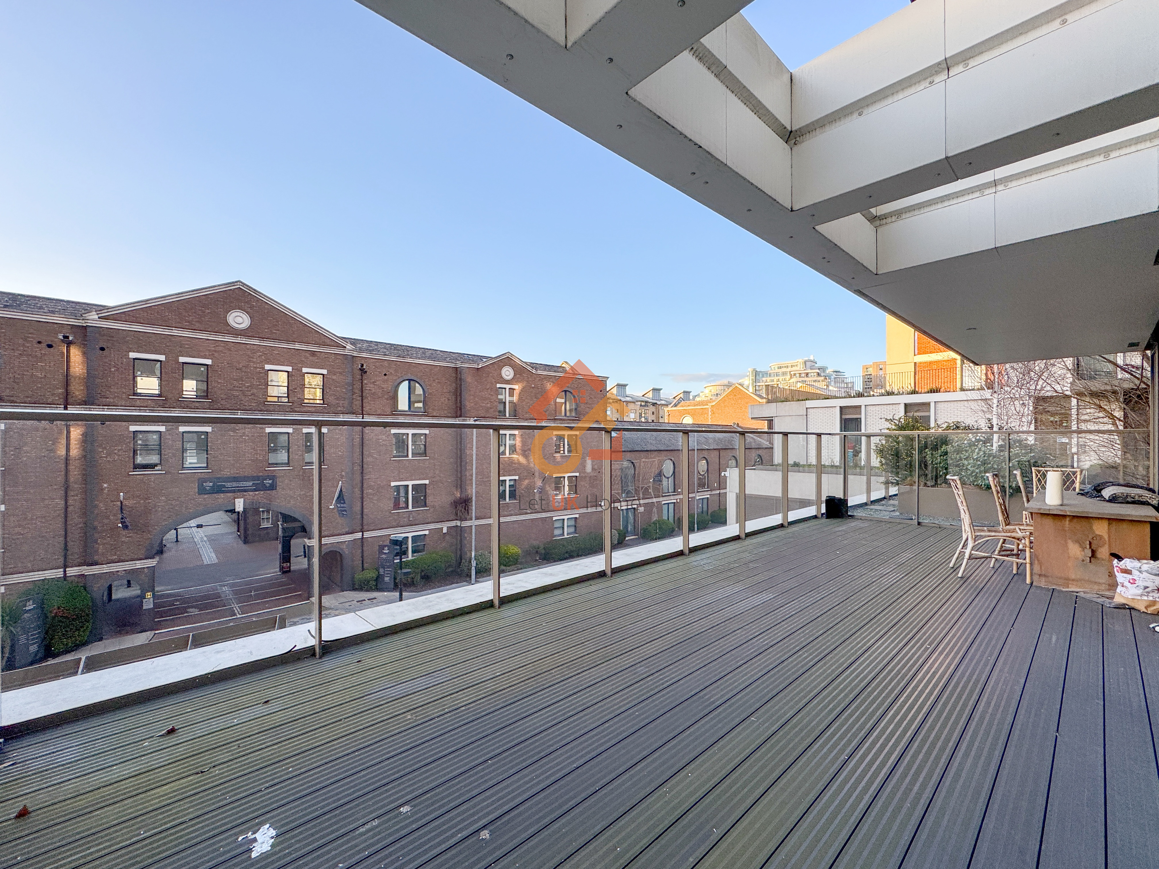 藍莎集團 | 國際置產一站式服務