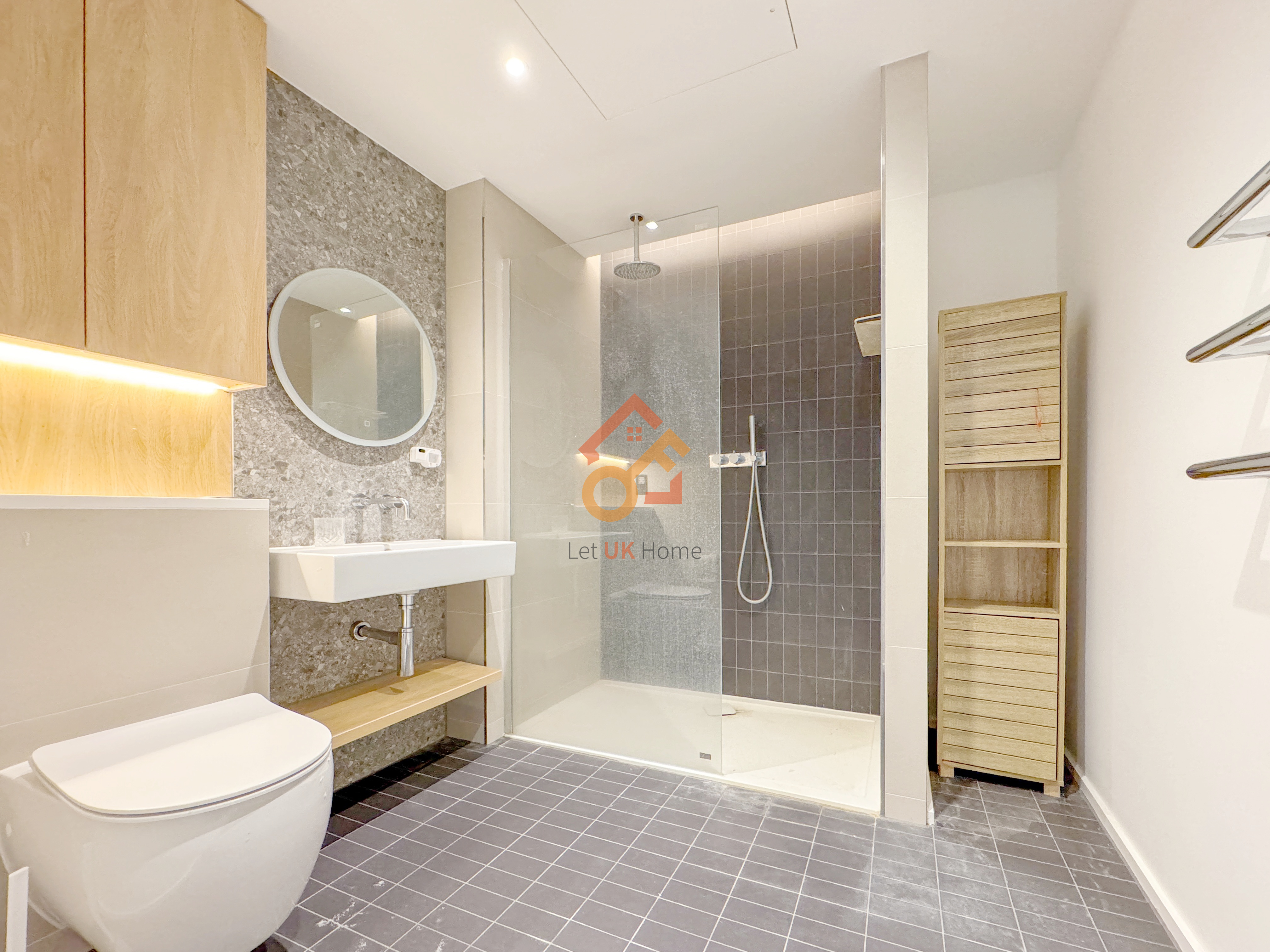 藍莎集團 | 國際置產一站式服務