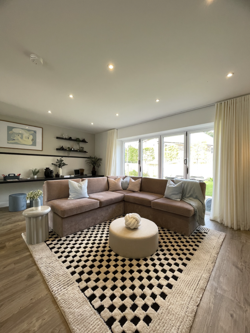 Lansha Group - UK Real Estate, UK Property Agency | One stop shop for buying and purchasing properties in the UK