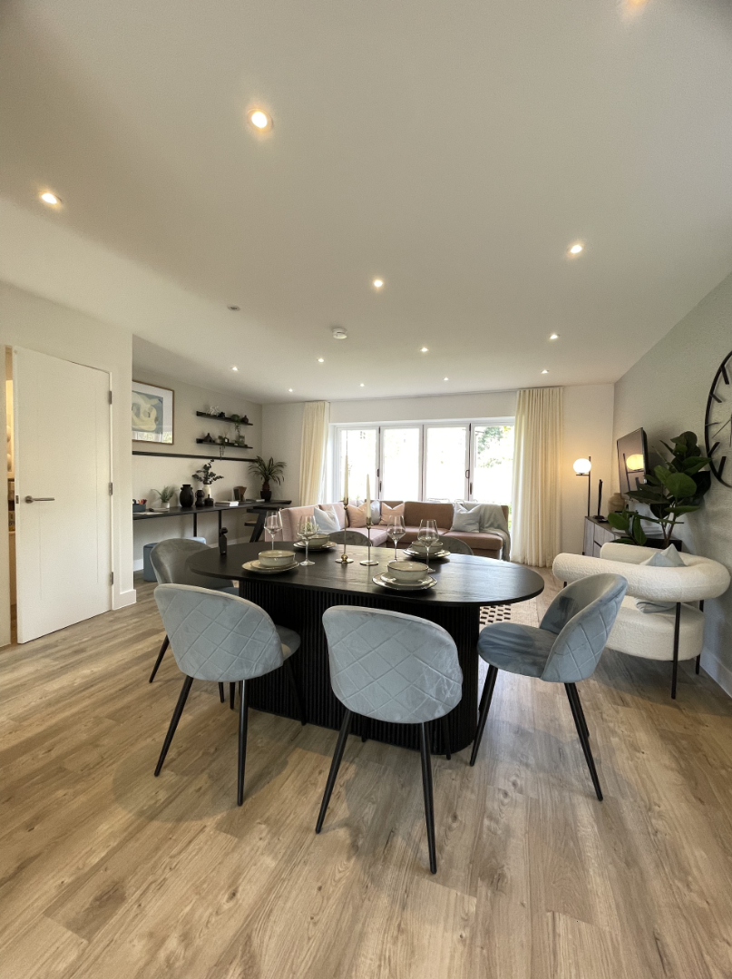 Lansha Group - UK Real Estate, UK Property Agency | One stop shop for buying and purchasing properties in the UK