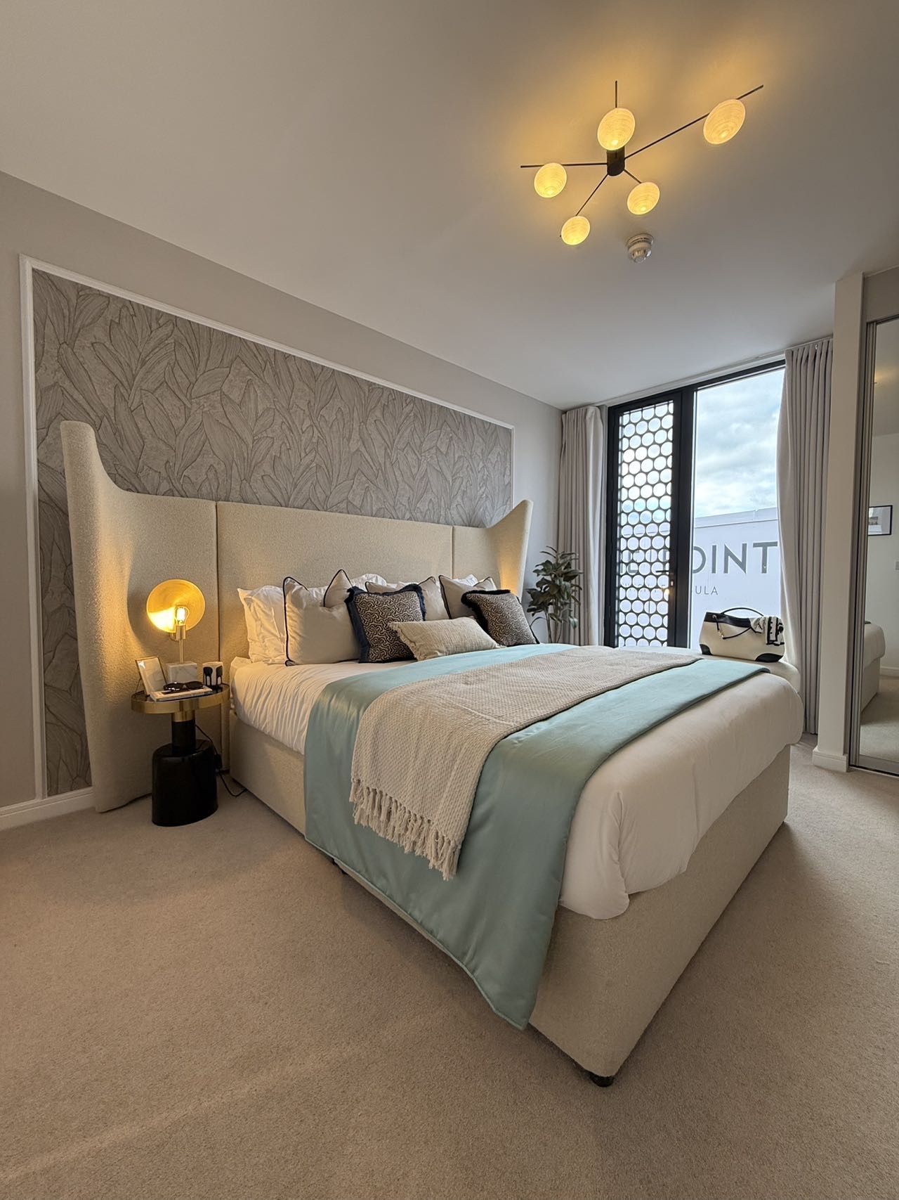 藍莎集團 | 英國置產一站式服務