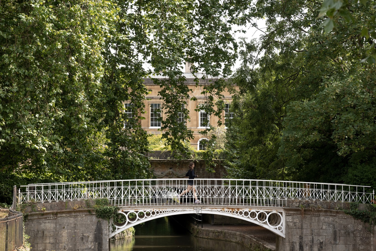 藍莎集團 | 英國置產一站式服務