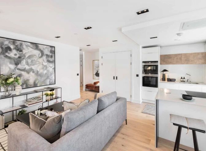 藍莎集團 | 英國置產一站式服務