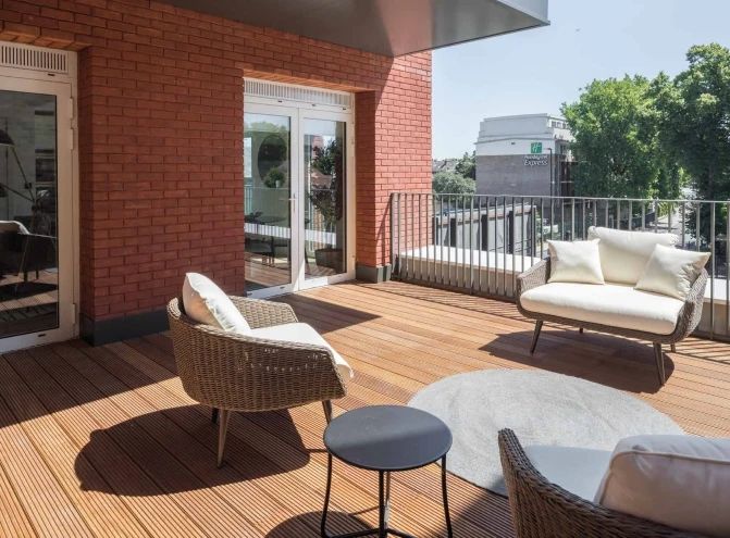 藍莎集團 | 英國置產一站式服務