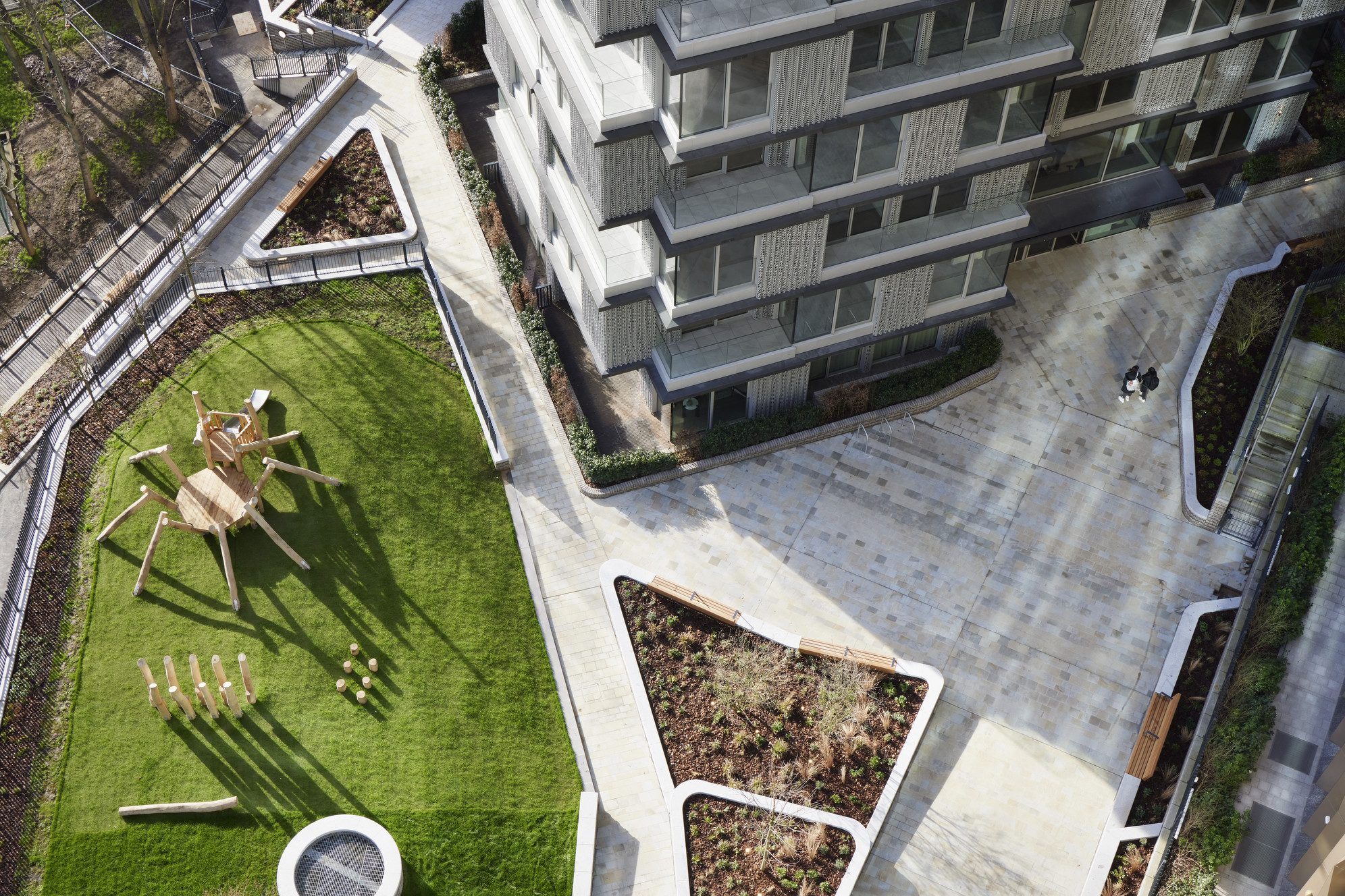 Lansha Group - UK Real Estate, UK Property Agency | One stop shop for buying and purchasing properties in the UK