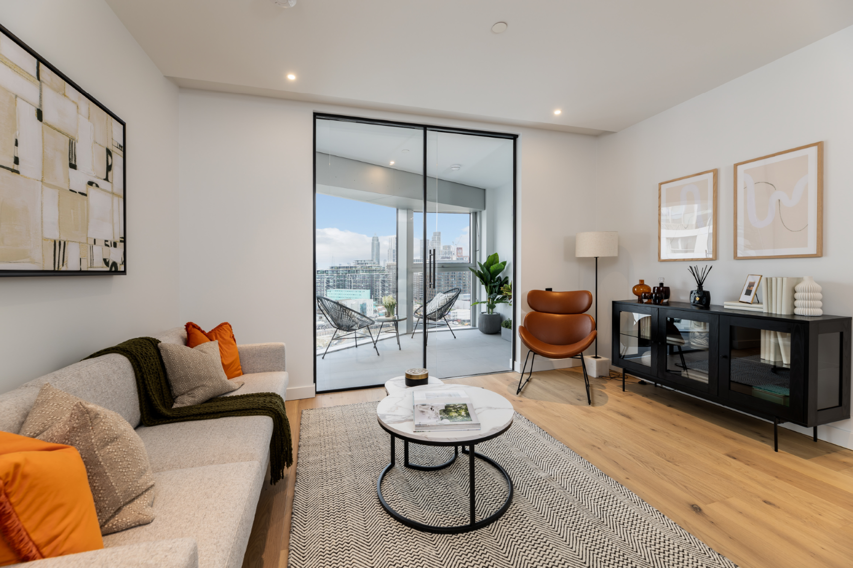 藍莎集團 | 英國置產一站式服務