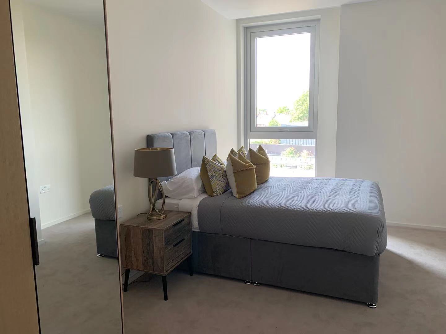 藍莎集團 | 英國置產一站式服務