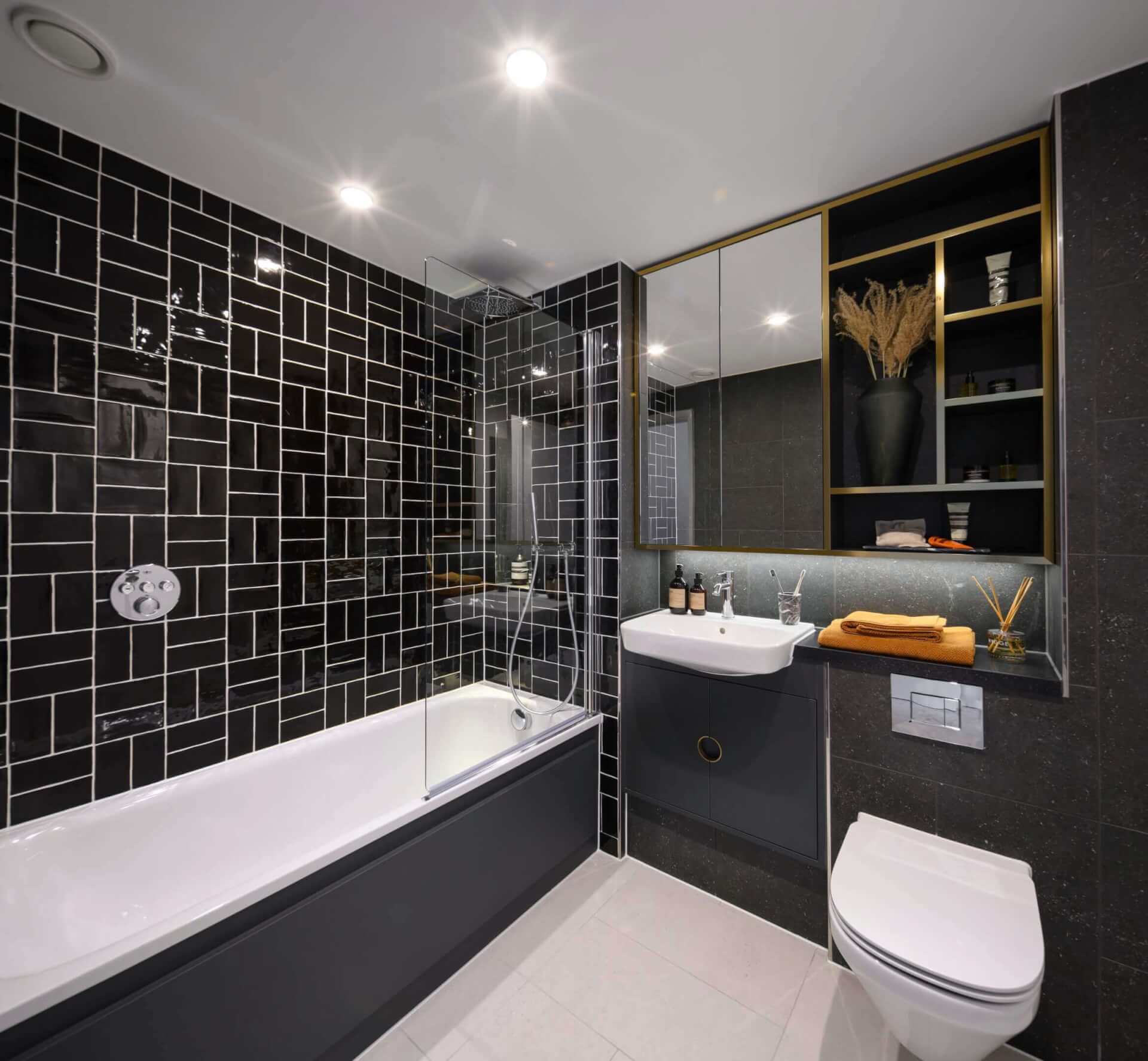 藍莎集團 - 英國樓盤、英國物業代理 | 英國買樓置業一站式服務