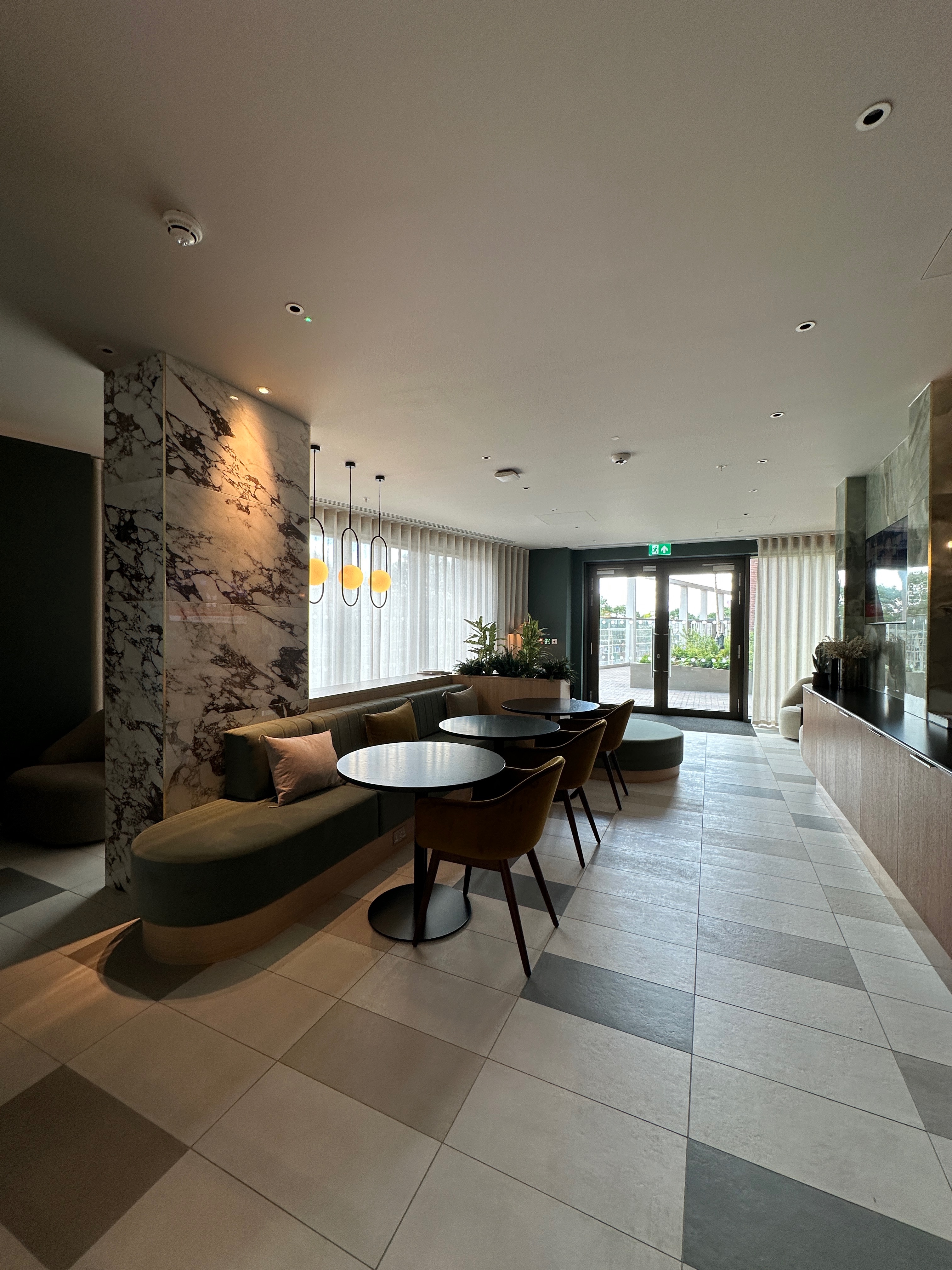 藍莎集團 - 英國樓盤、英國物業代理 | 英國買樓置業一站式服務