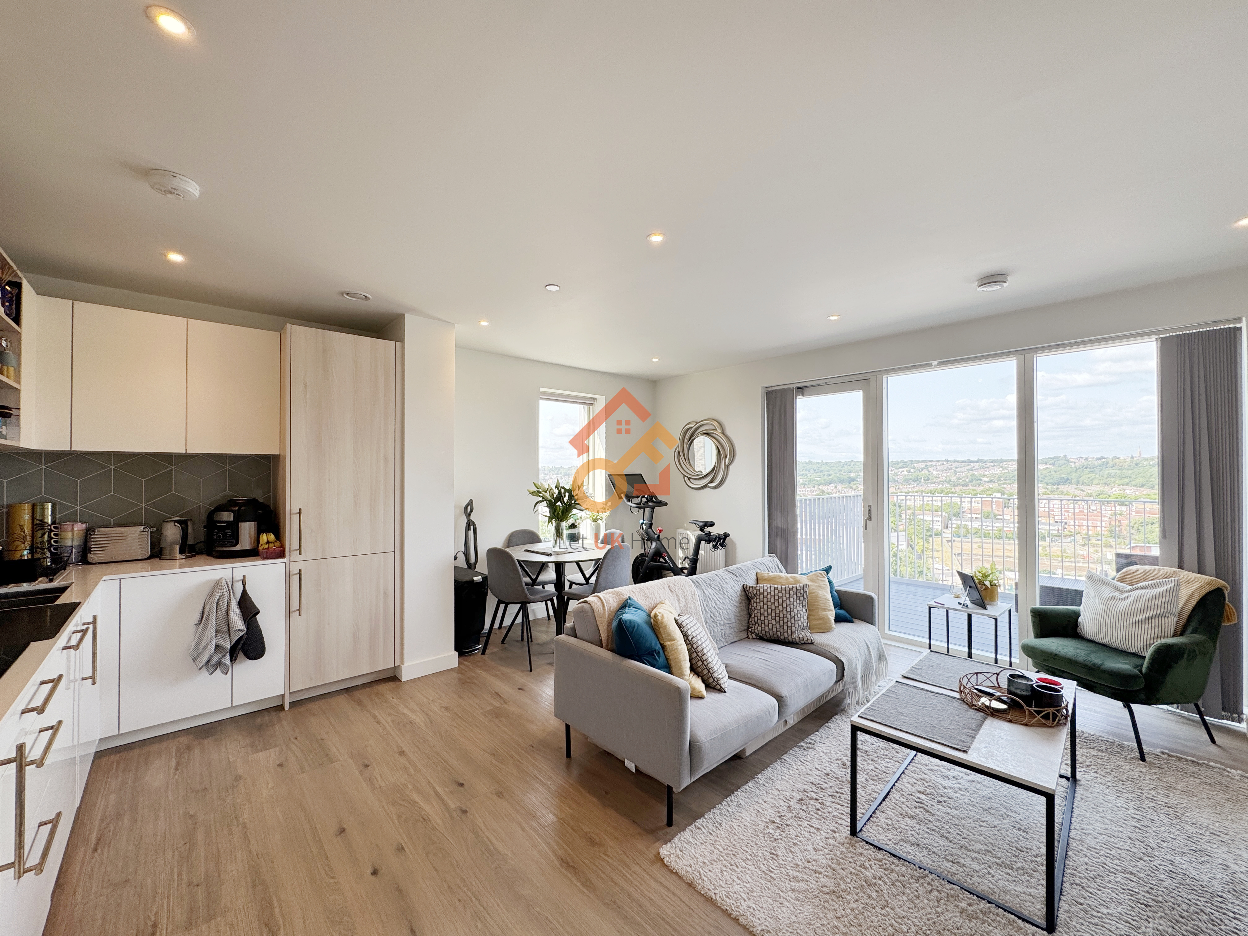 Lansha Group - UK Real Estate, UK Property Agency | One stop shop for buying and purchasing properties in the UK