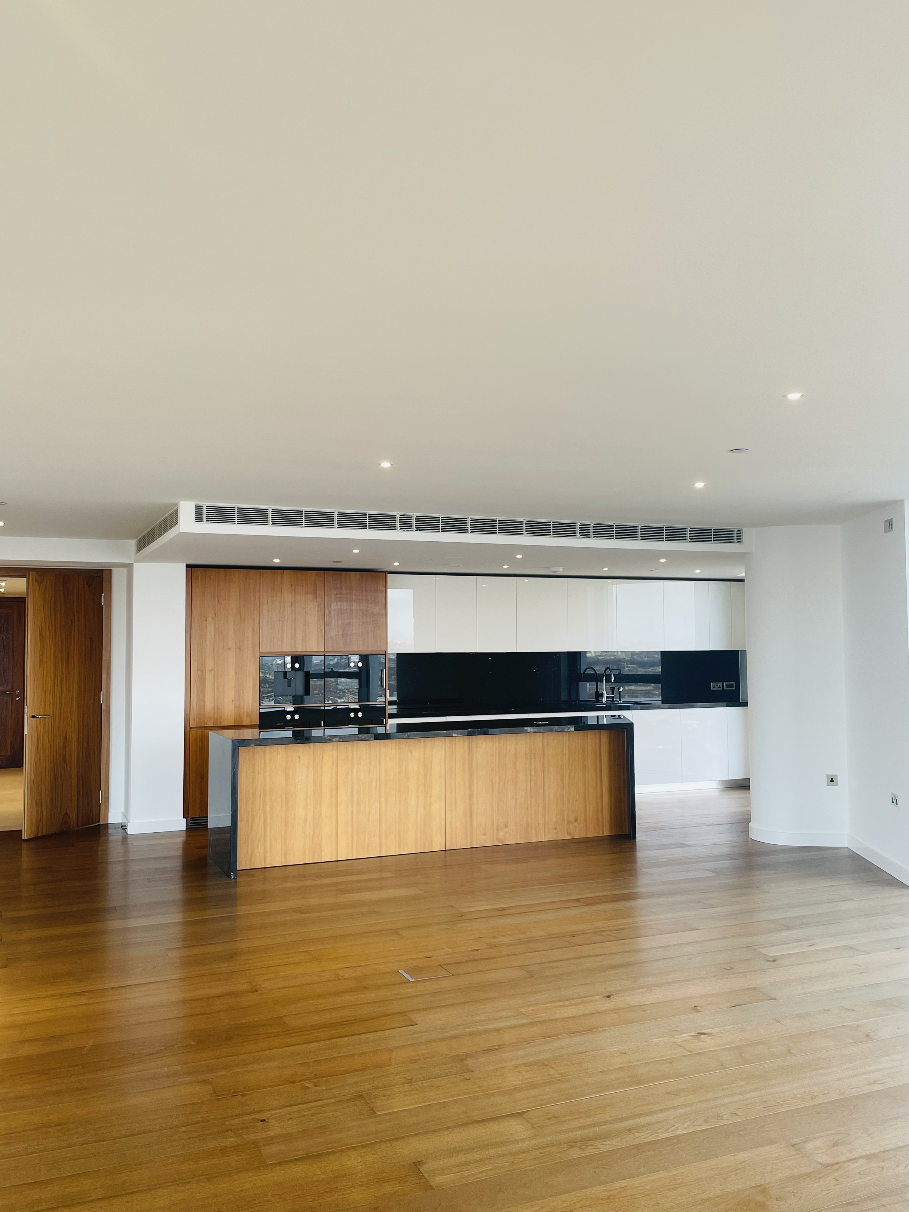 藍莎集團 - 英國樓盤、英國物業代理 | 英國買樓置業一站式服務