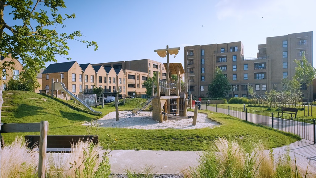 藍莎集團 | 英國置產一站式服務