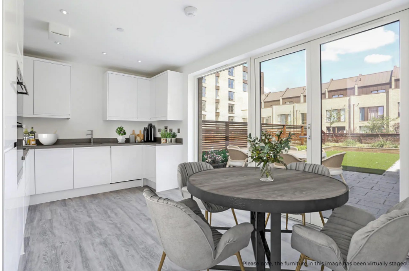 藍莎集團 | 英國置產一站式服務