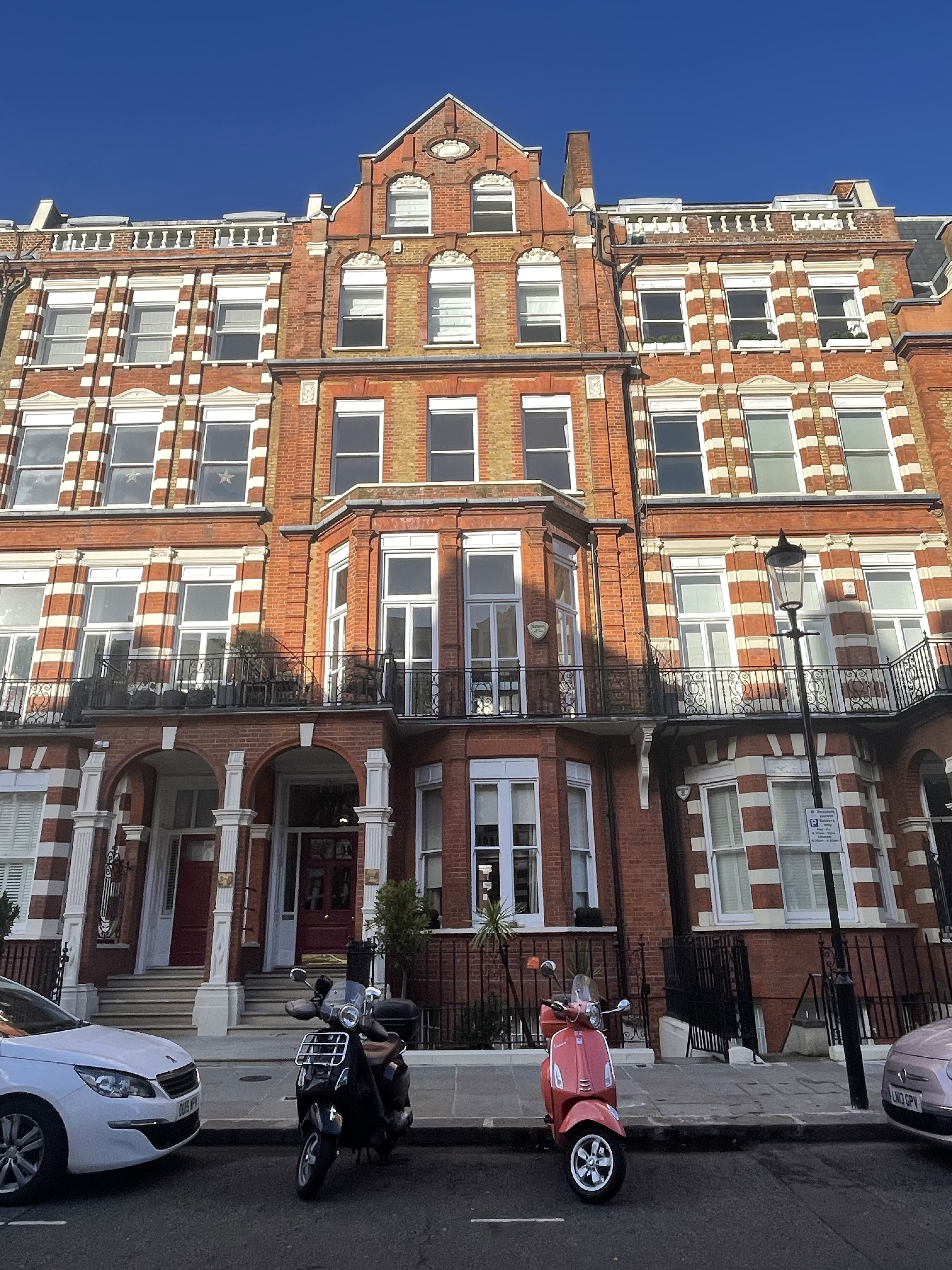 藍莎集團 - 英國樓盤、英國物業代理 | 英國買樓置業一站式服務