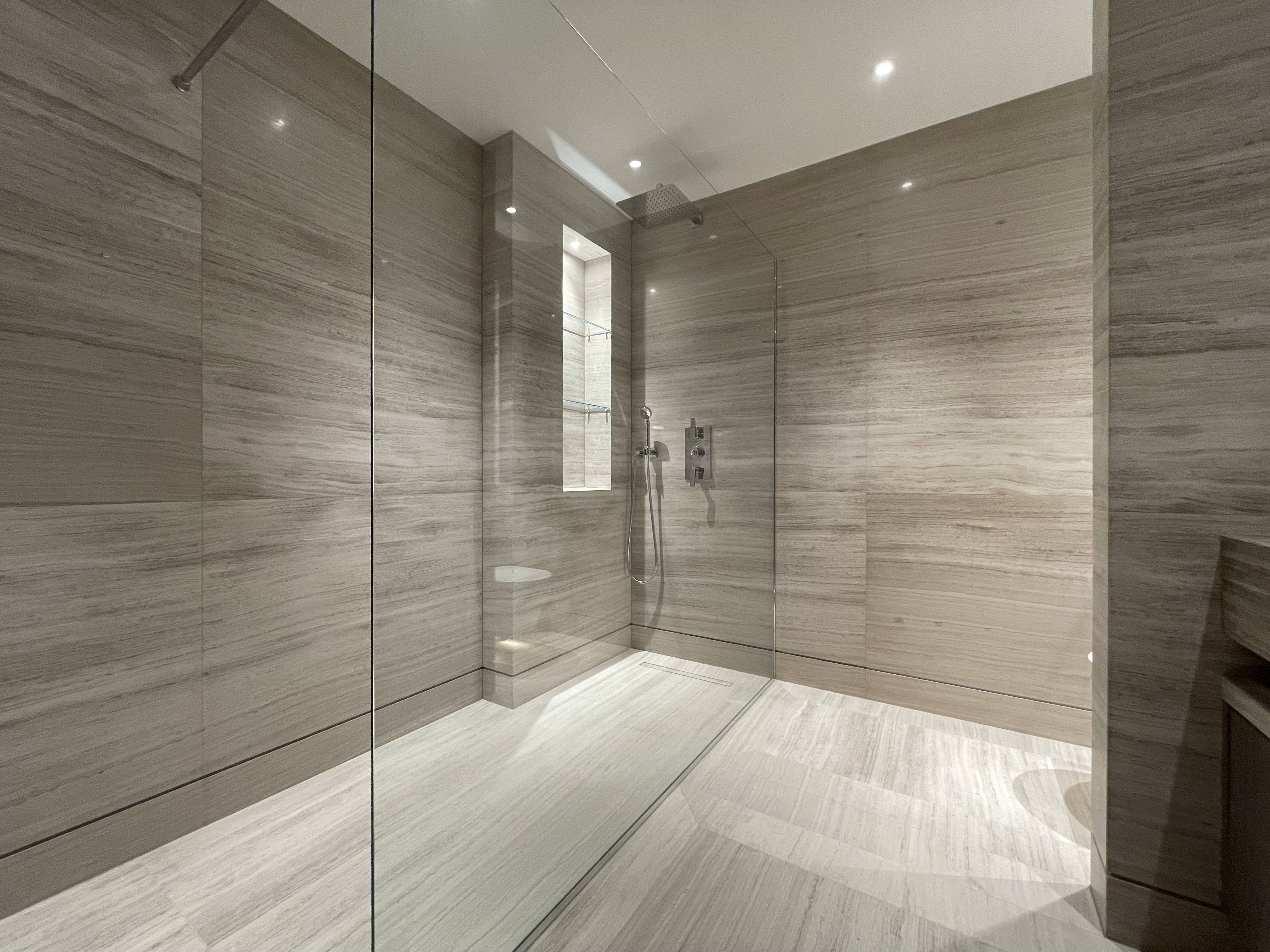 藍莎集團 | 英國置產一站式服務