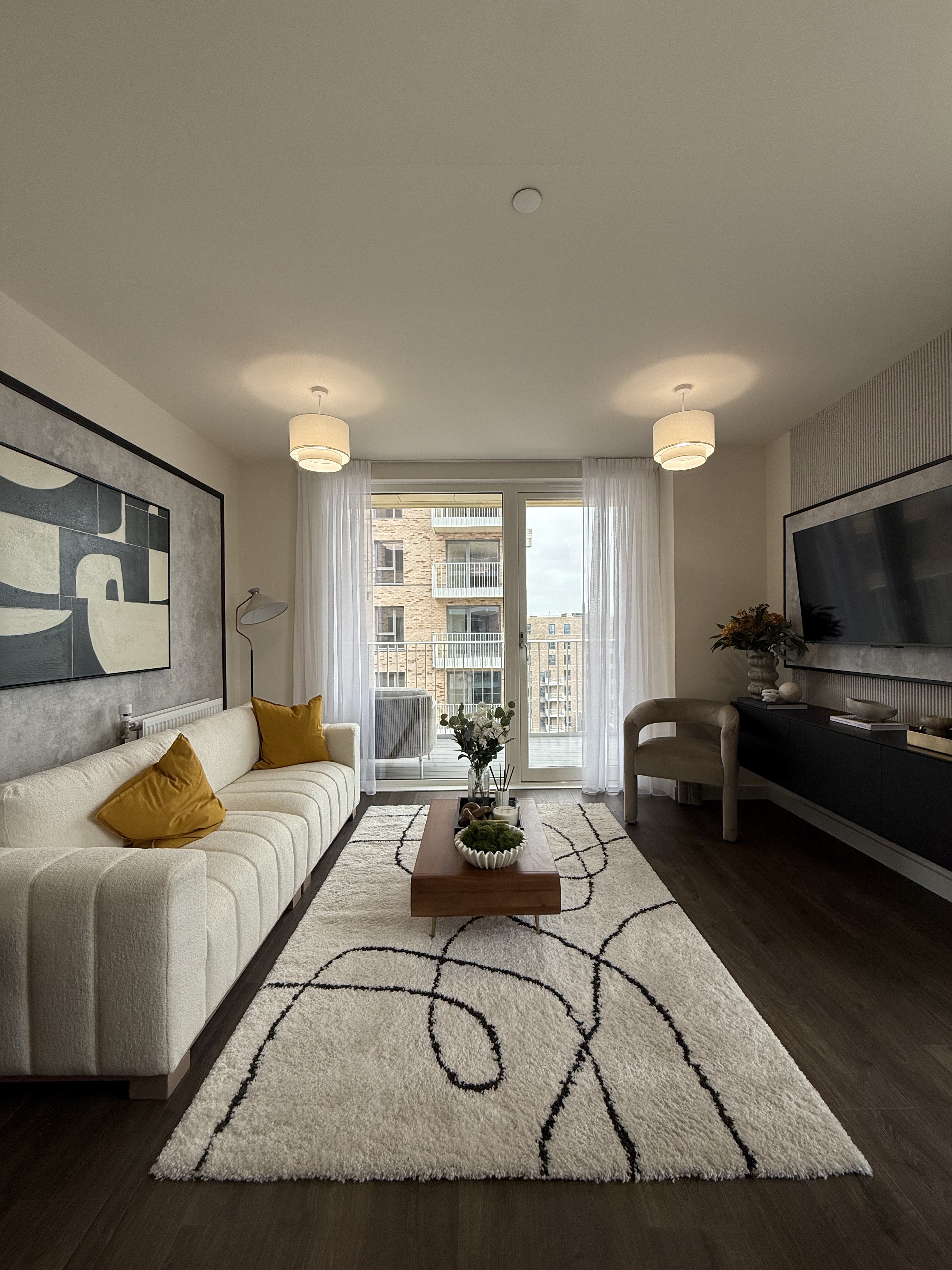 藍莎集團 - 英國樓盤、英國物業代理 | 英國買樓置業一站式服務