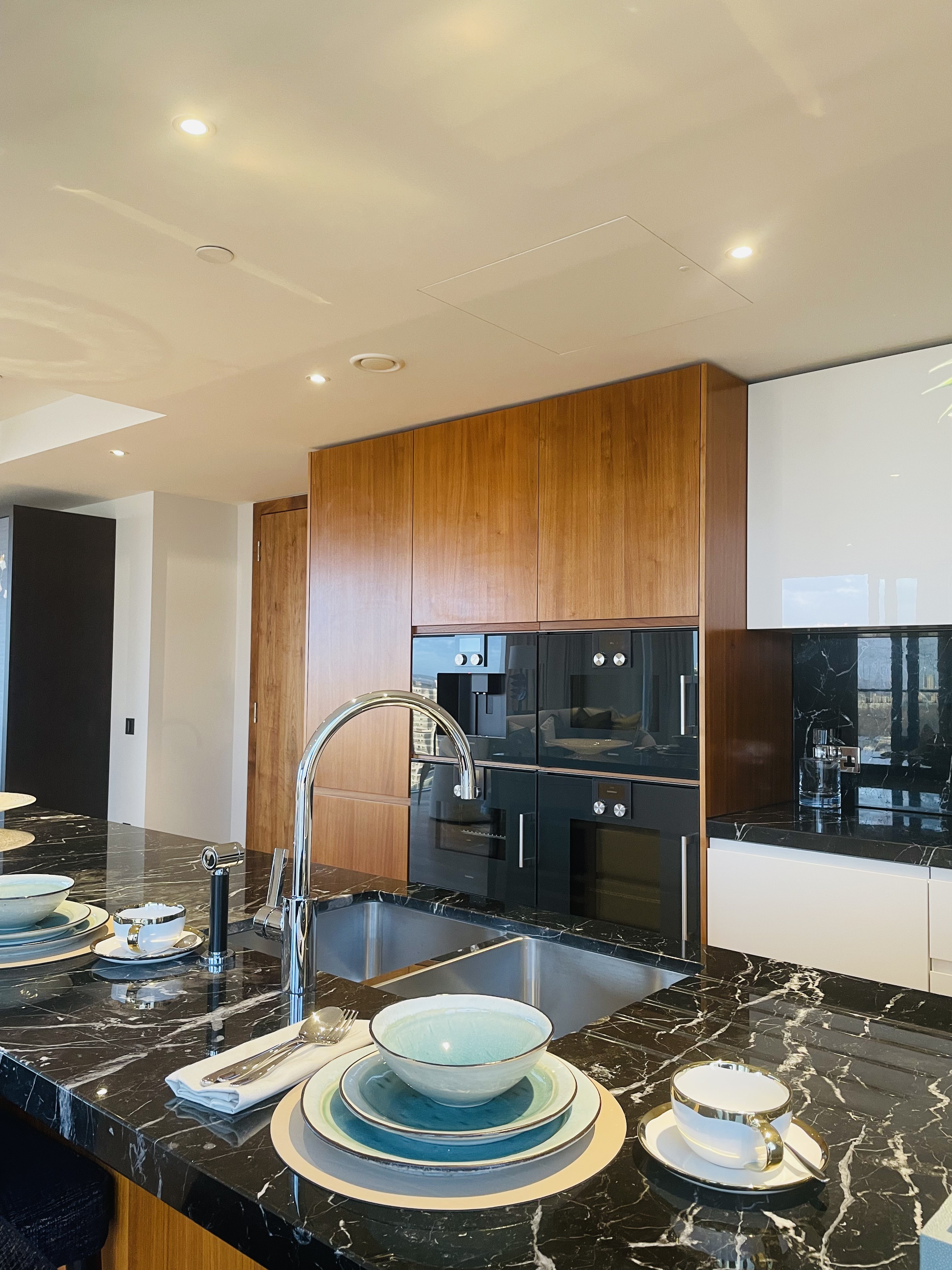 藍莎集團 - 英國樓盤、英國物業代理 | 英國買樓置業一站式服務