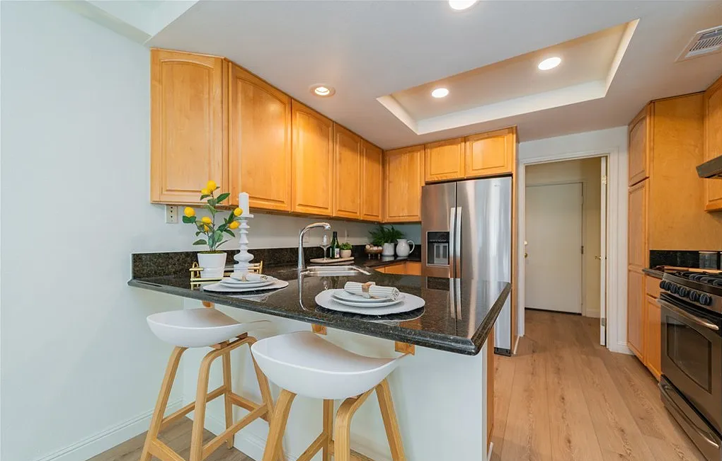 藍莎集團 | 英國置產一站式服務