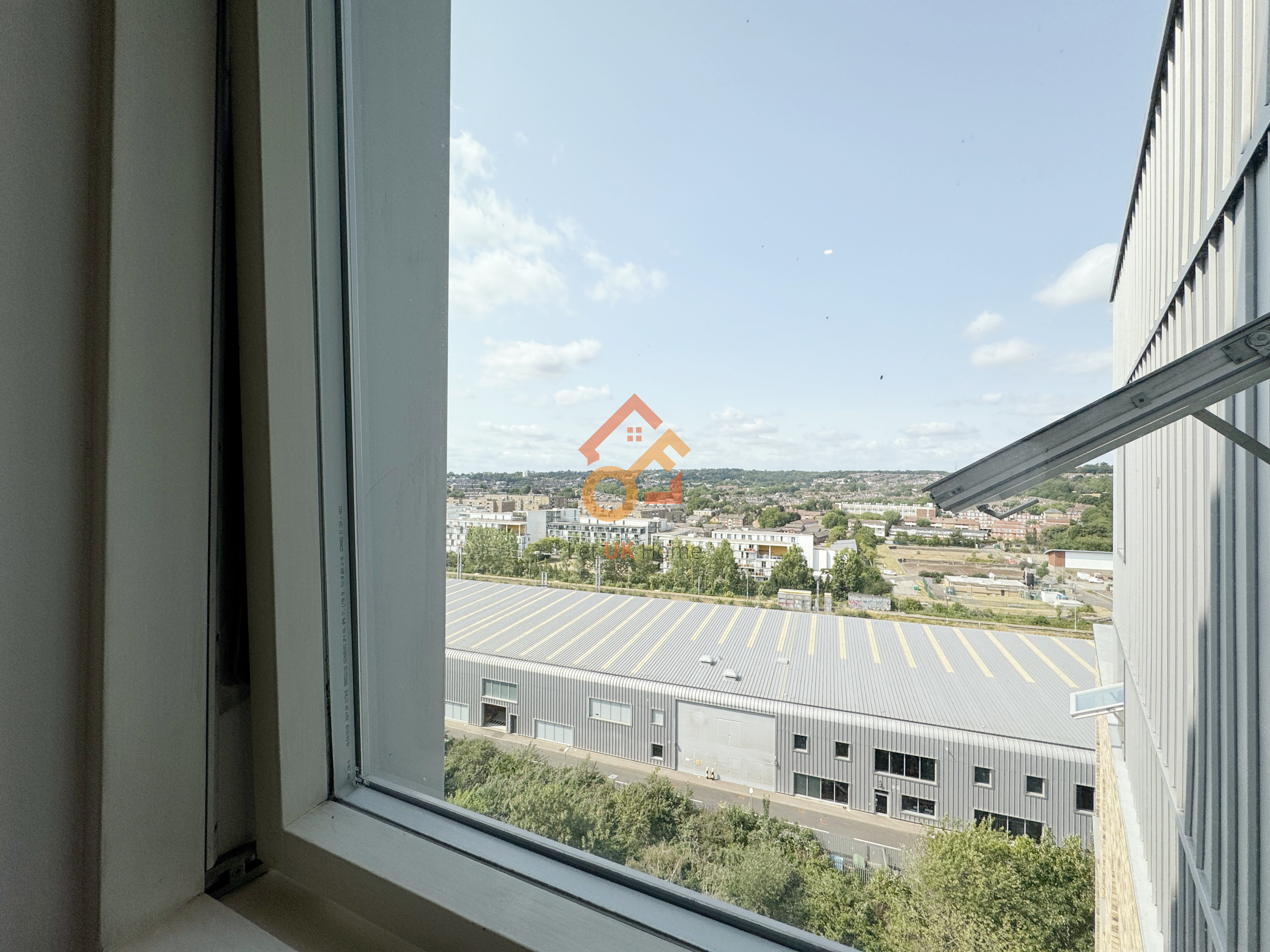 Lansha Group - UK Real Estate, UK Property Agency | One stop shop for buying and purchasing properties in the UK