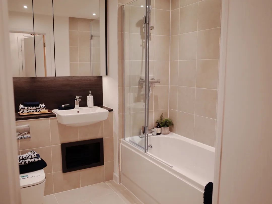 藍莎集團 - 英國樓盤、英國物業代理 | 英國買樓置業一站式服務