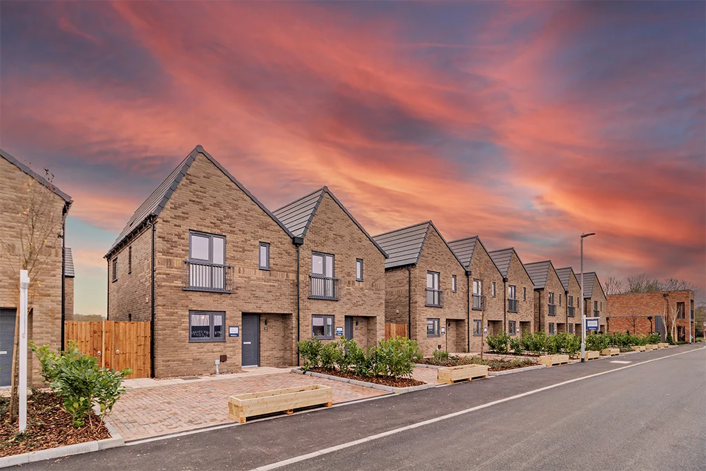 藍莎集團 - 英國樓盤、英國物業代理 | 英國買樓置業一站式服務