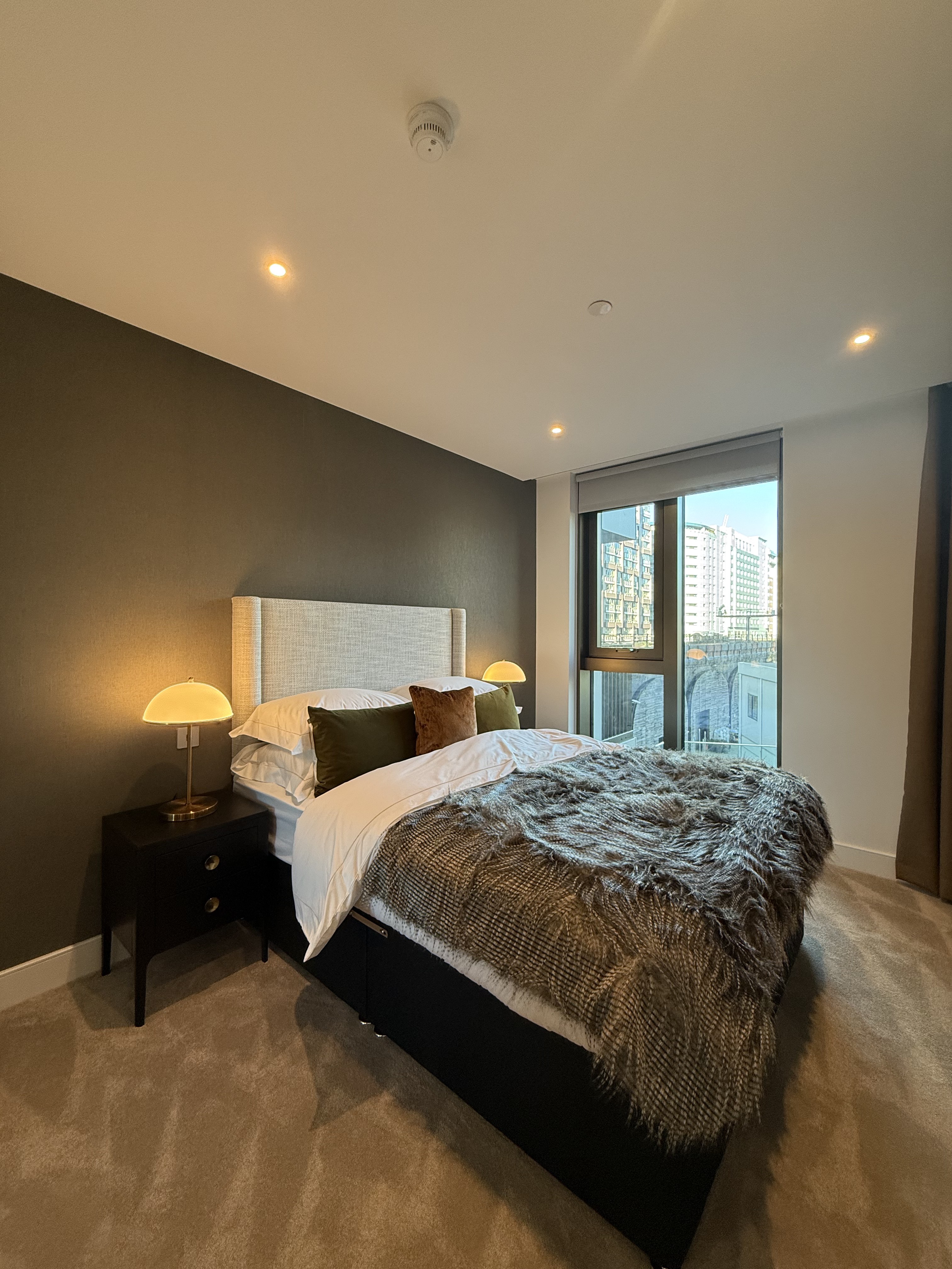 藍莎集團 | 英國置產一站式服務