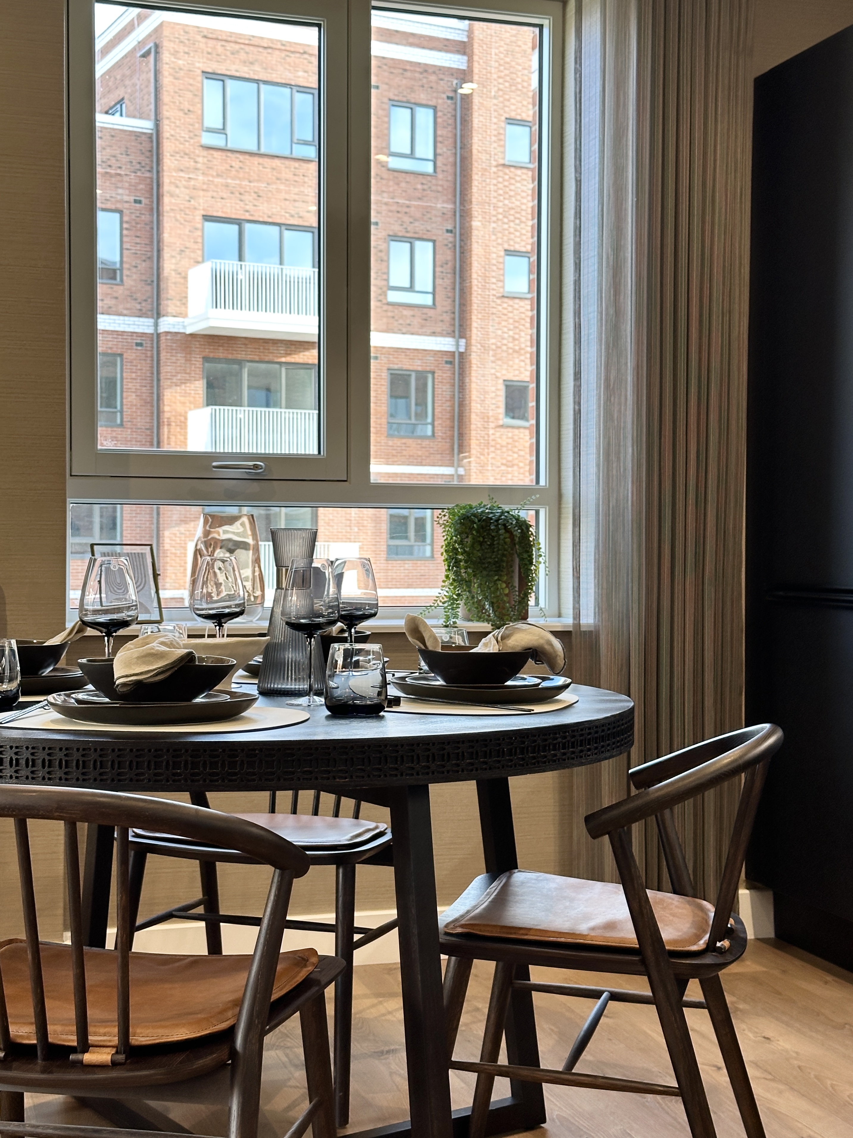 藍莎集團 - 英國樓盤、英國物業代理 | 英國買樓置業一站式服務