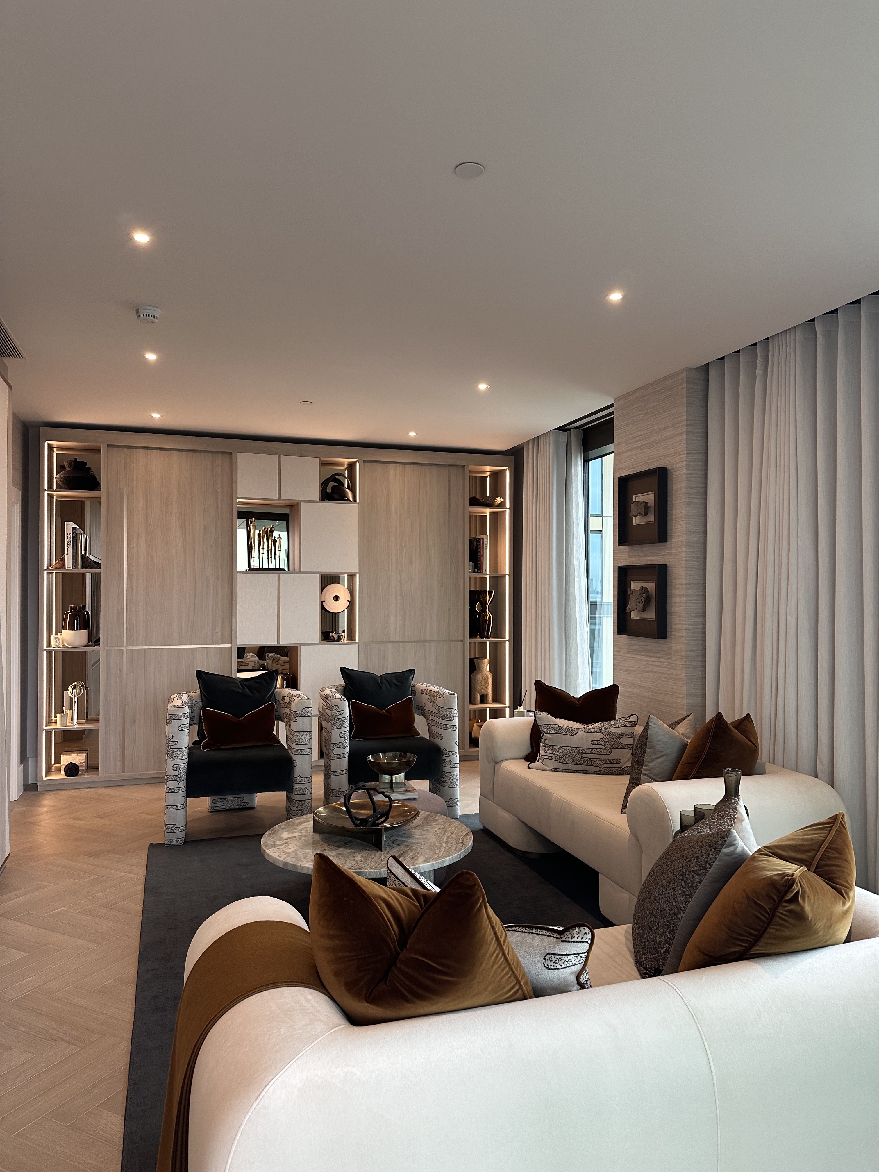 藍莎集團 | 英國置產一站式服務