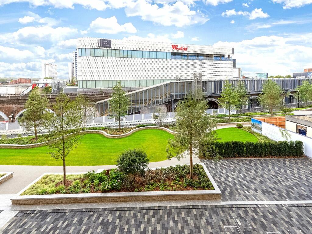 藍莎集團 | 英國置產一站式服務