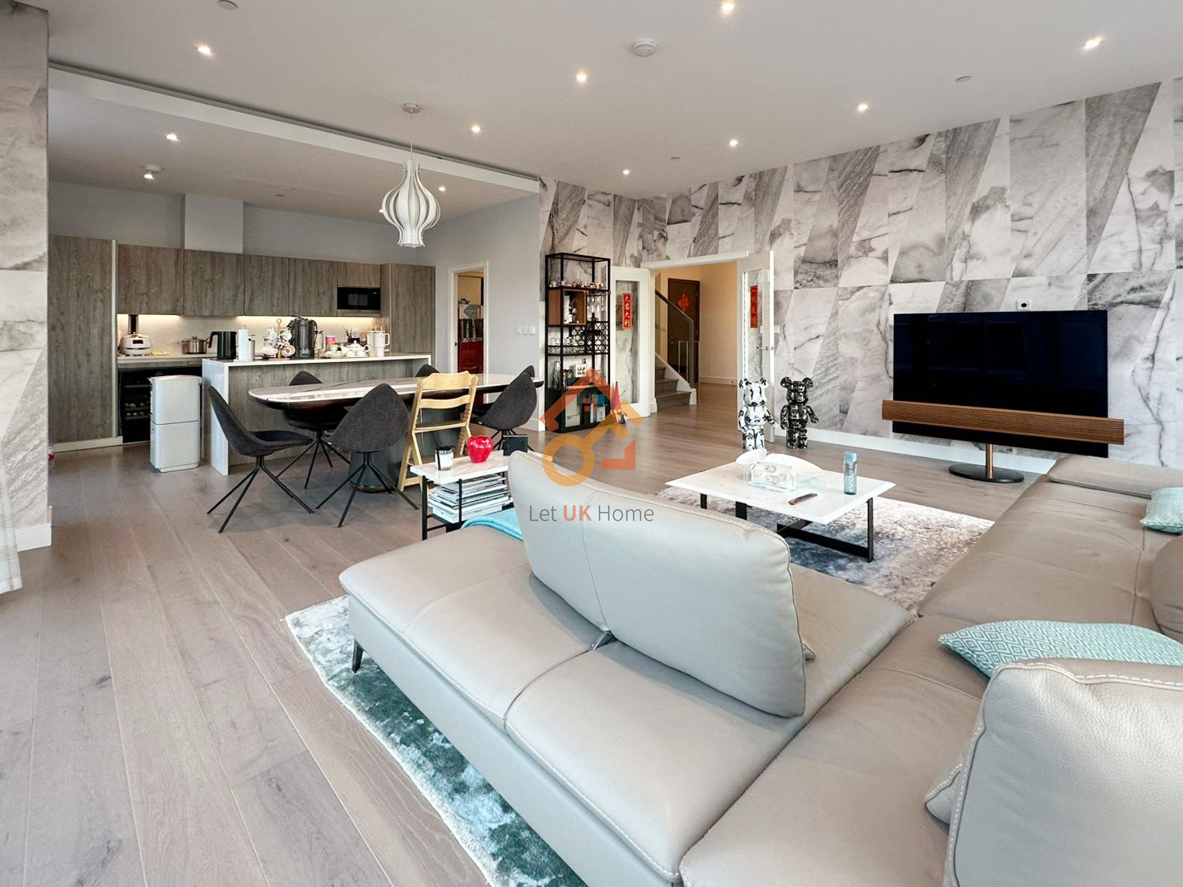 藍莎集團 - 英國樓盤、英國物業代理 | 英國買樓置業一站式服務