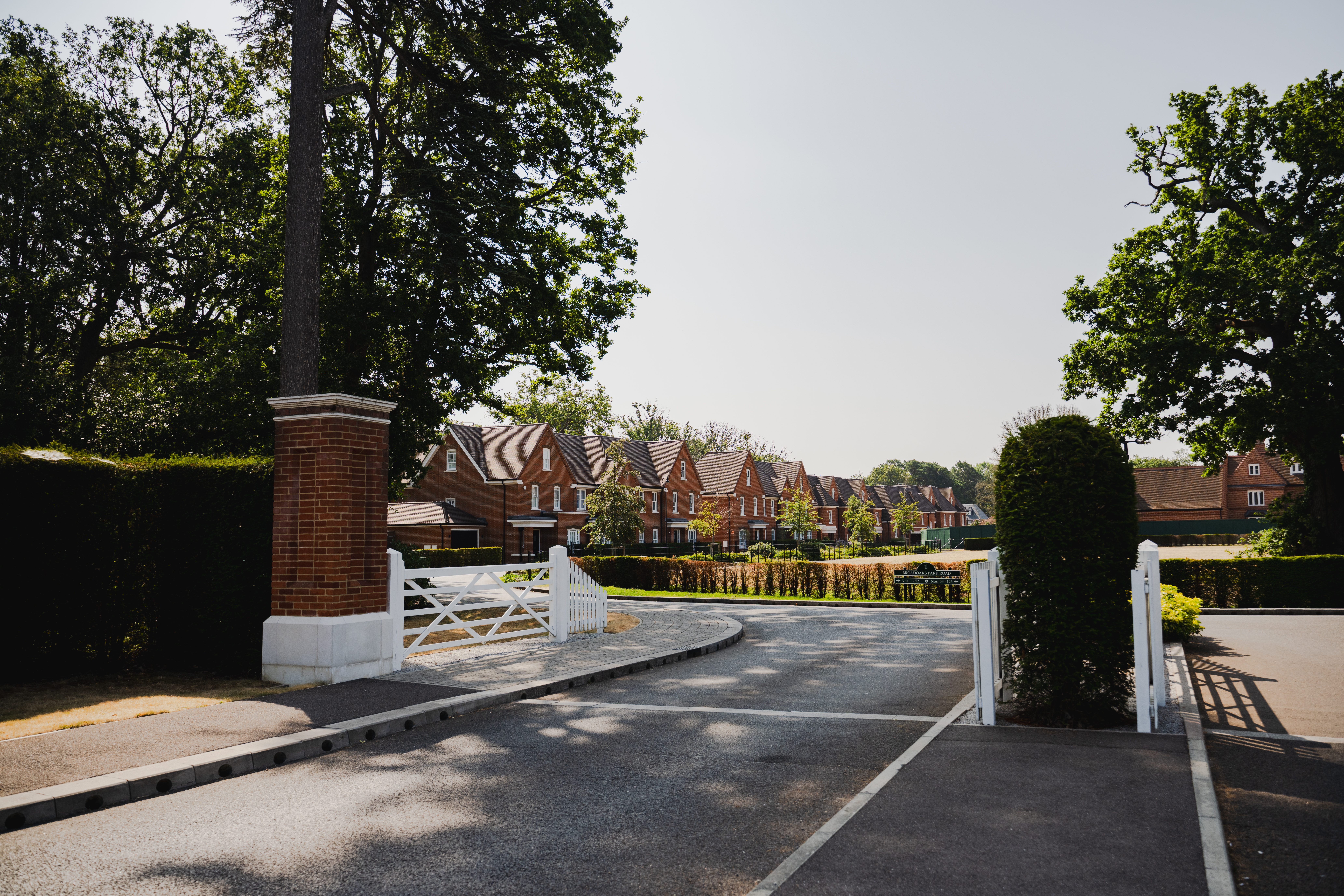 萨里·Broadoaks Park 配套