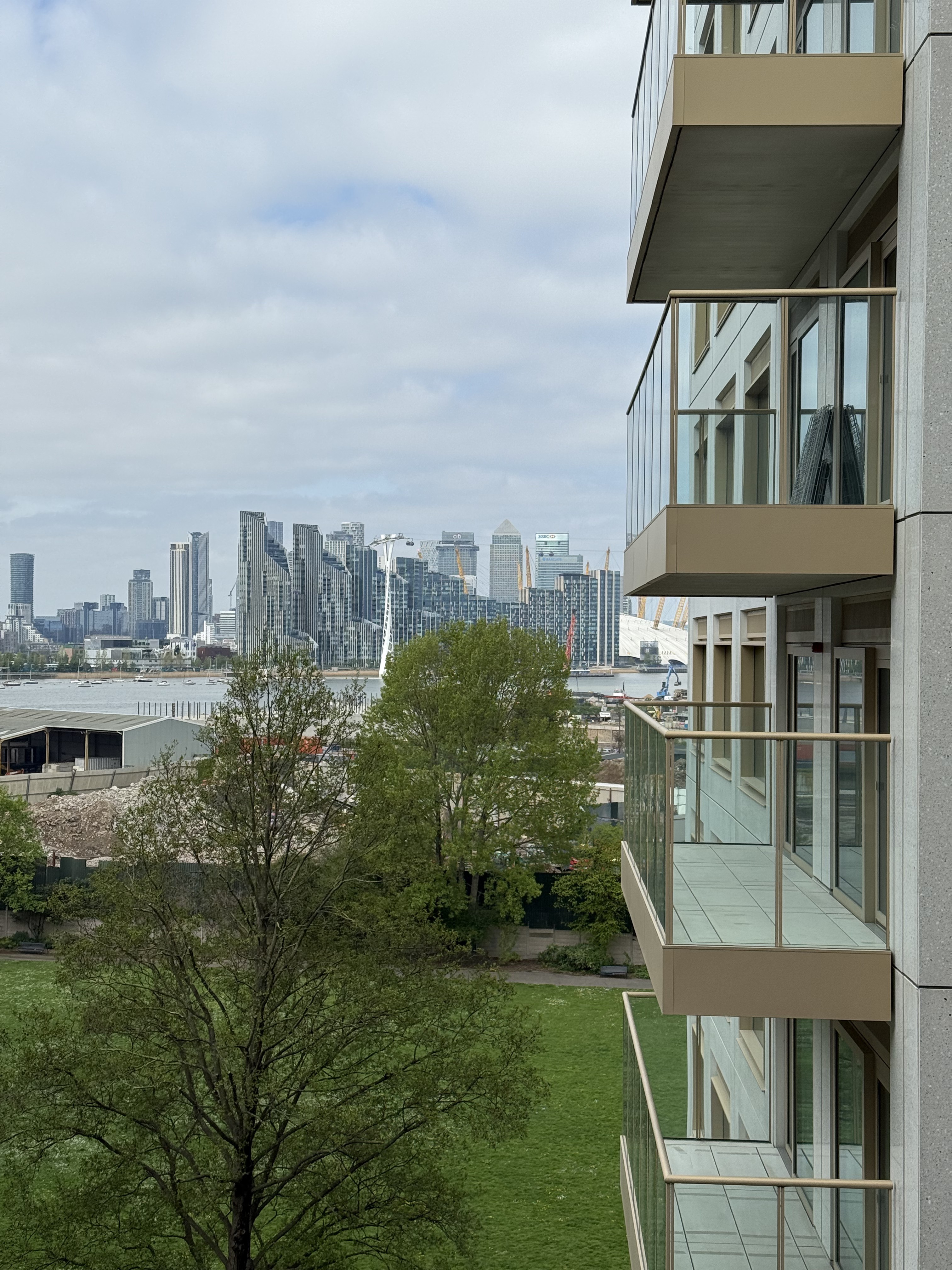 藍莎集團 - 英國樓盤、英國物業代理 | 英國買樓置業一站式服務